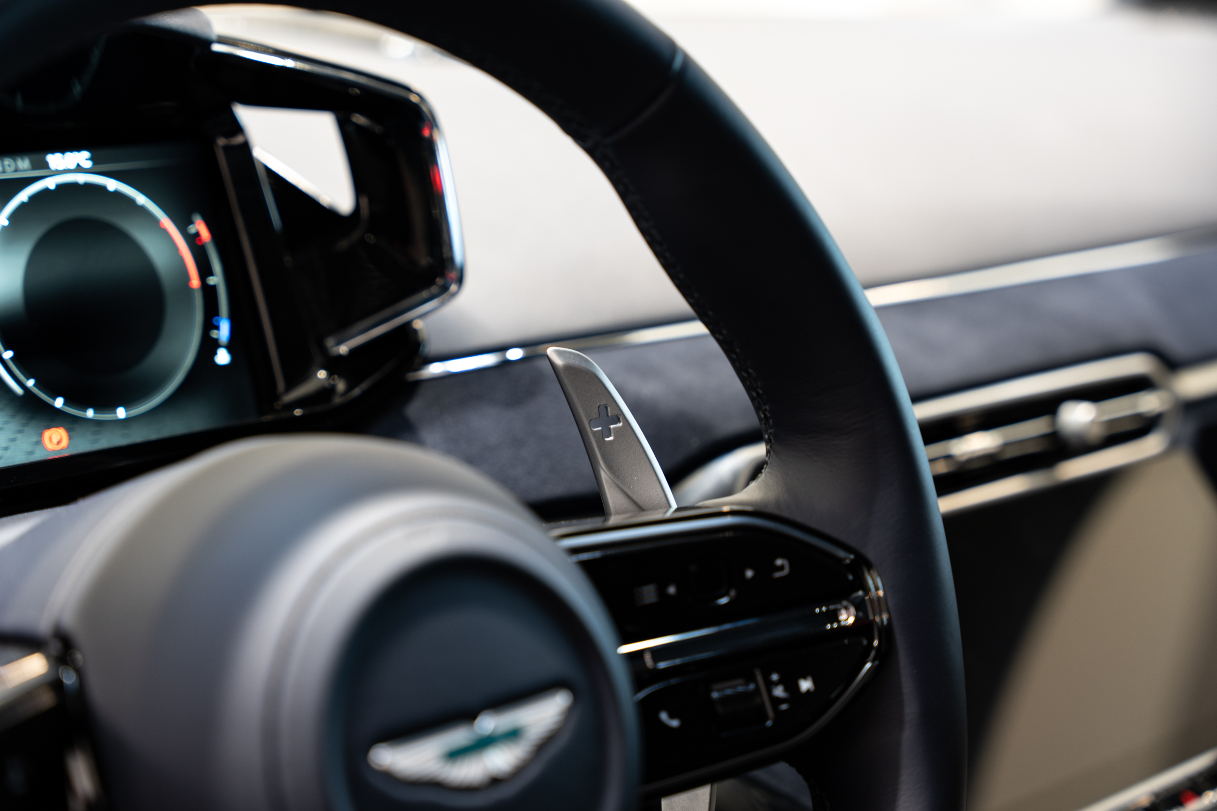 Ready2Drive Vantage Coupe Aluminite Silver (RESERVED) - 18