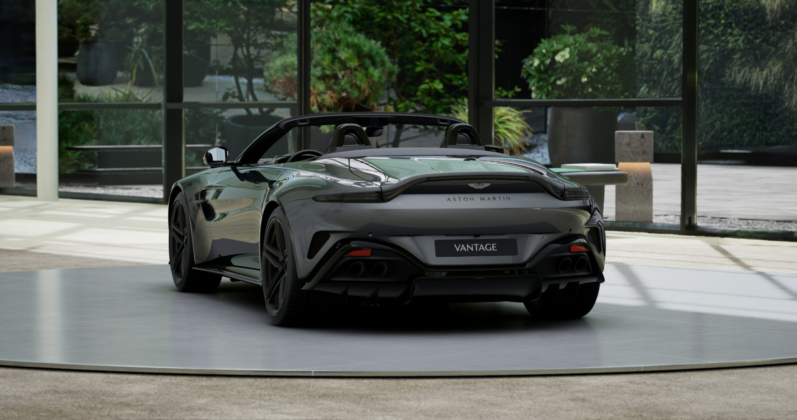 Ready2Drive Vantage Roadster Magnetic Silver (SOLD) - 3