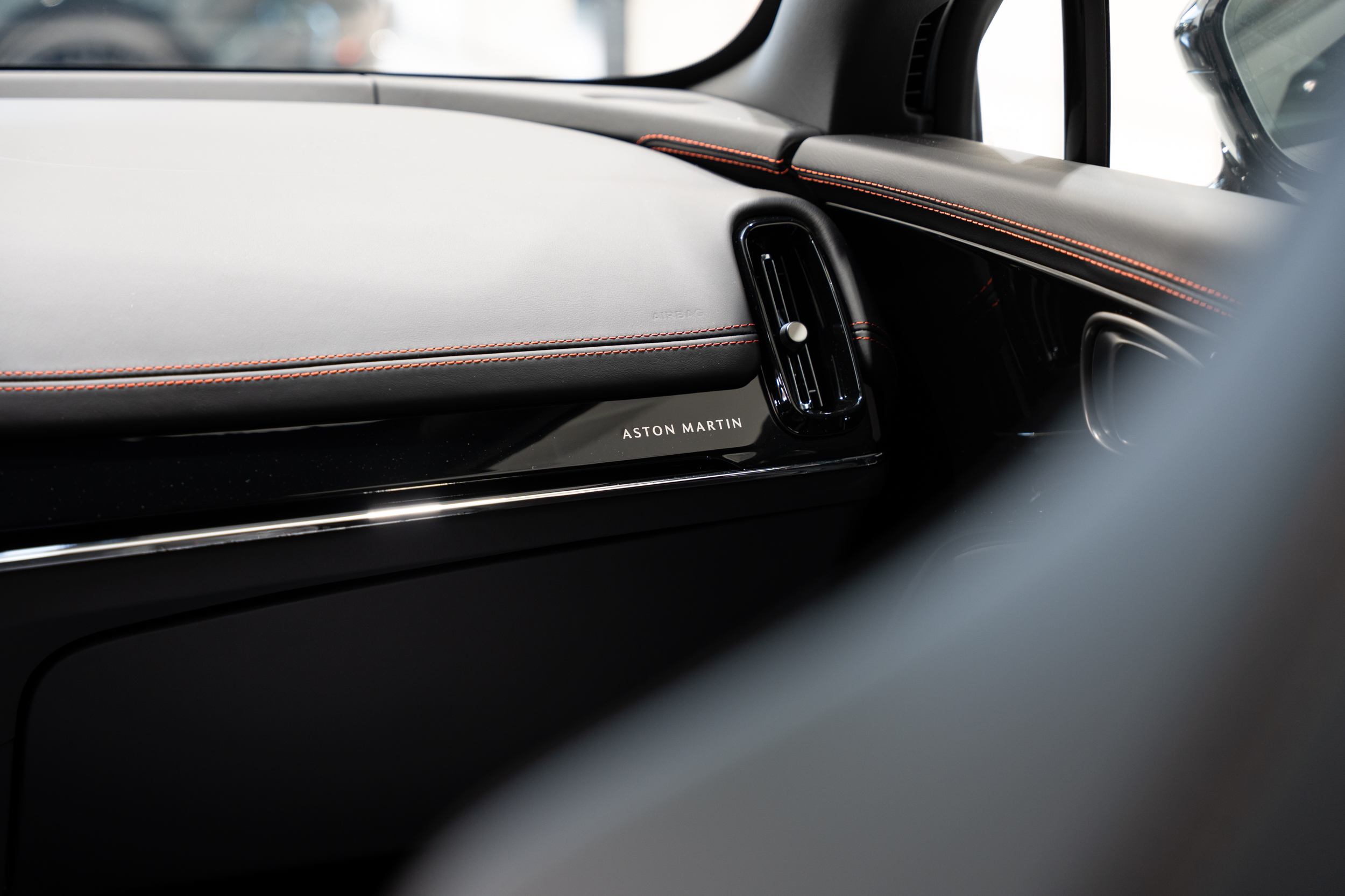 DBX 707 Magnetic Silver - 10