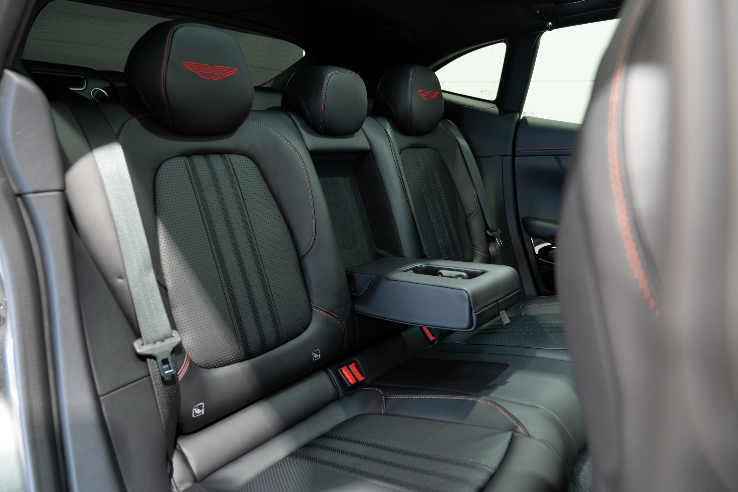 DBX 707 Magnetic Silver - 16