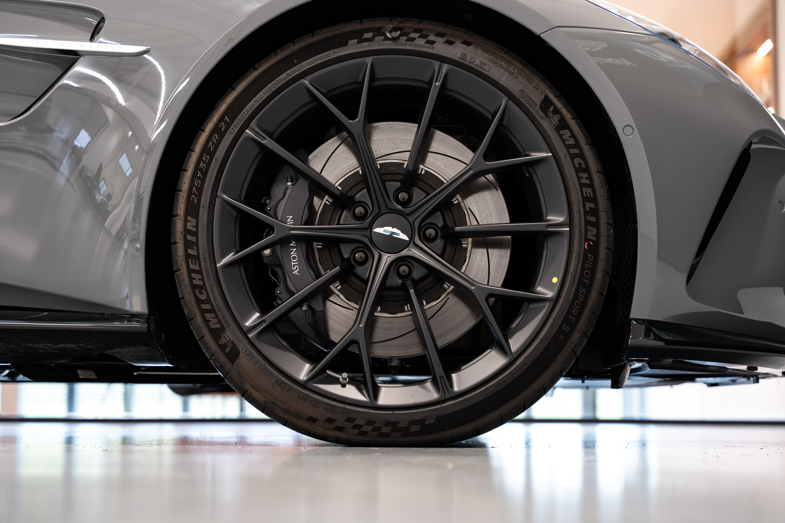 Vantage Coupé China Grey - 8