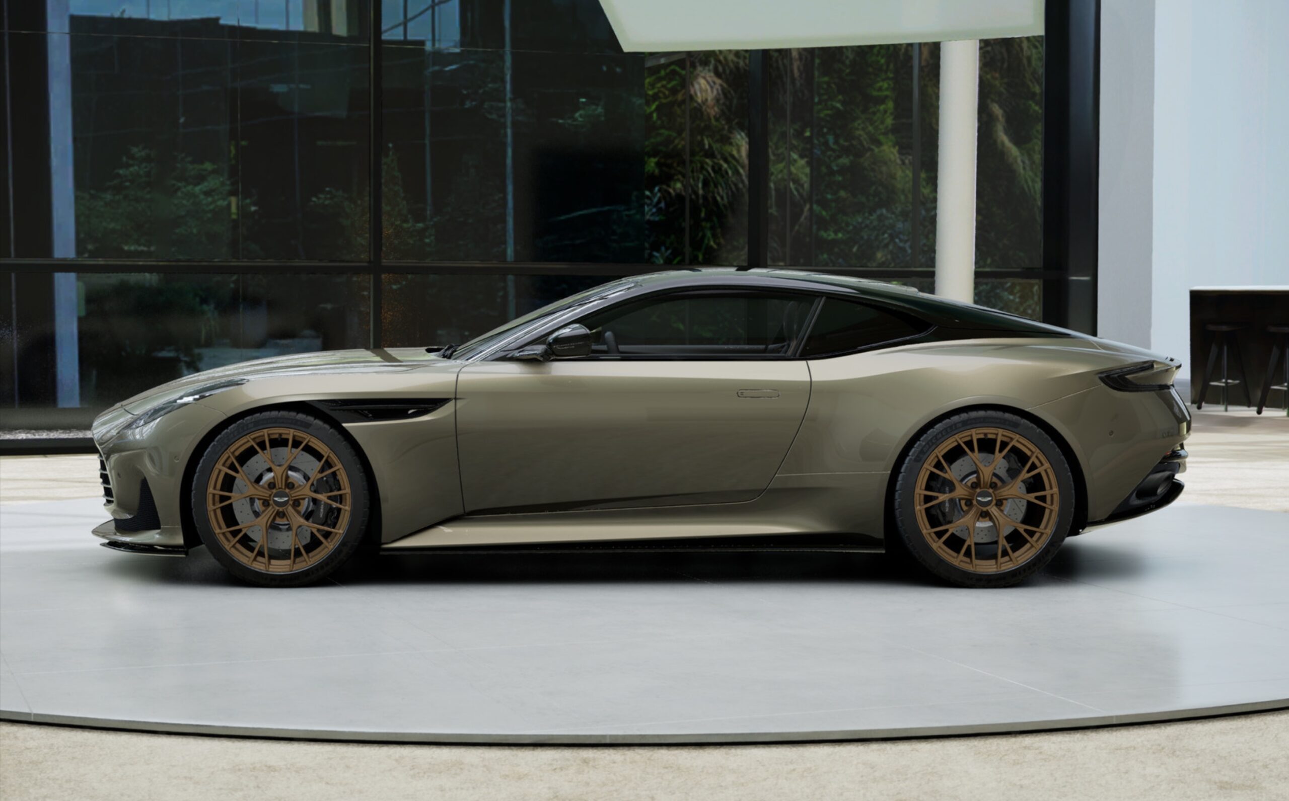 DB12 Coupé Arden Green - 0