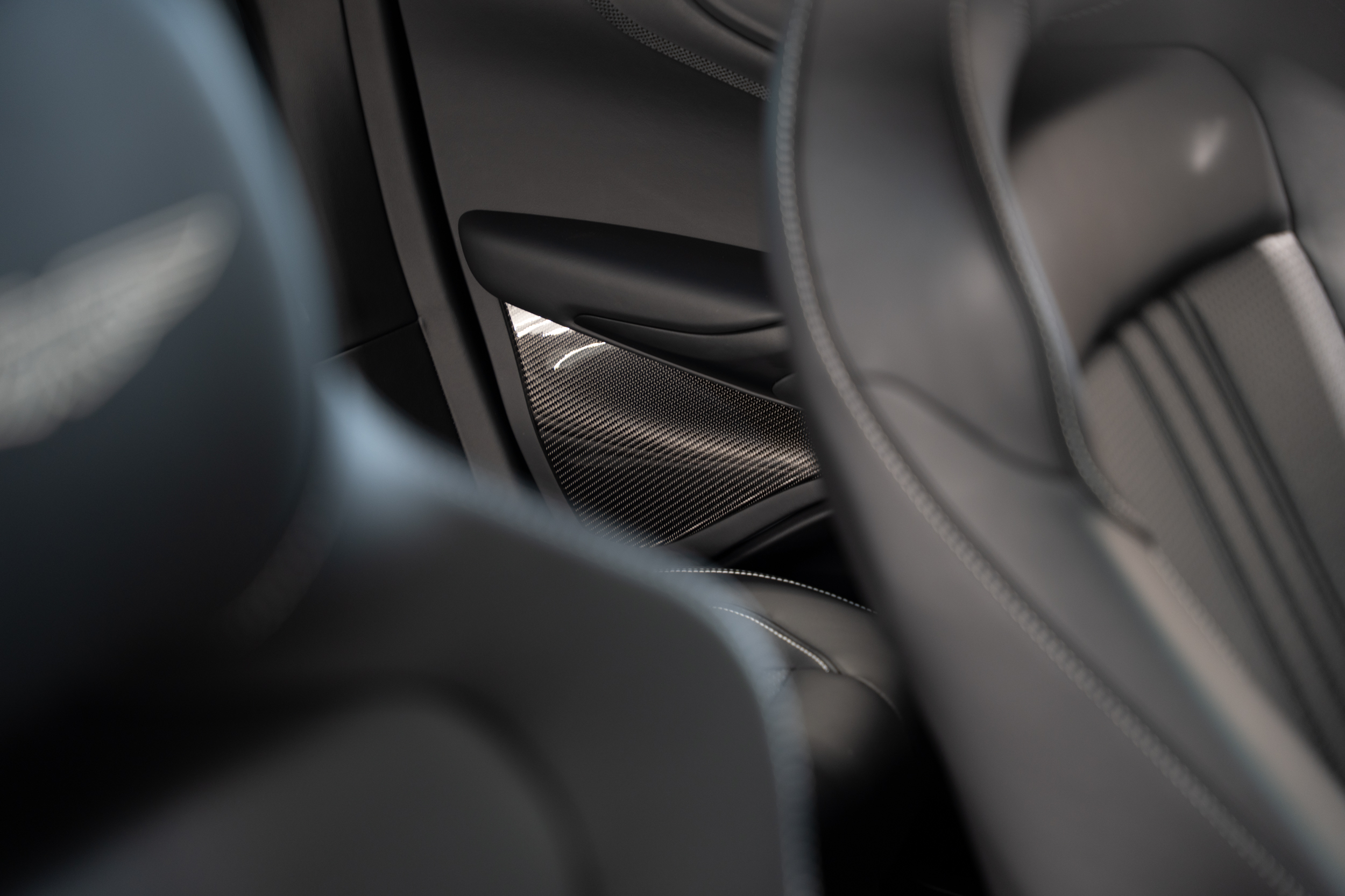 Ready2Drive DBX 707 Aluminite Silver – 10.000km - 15