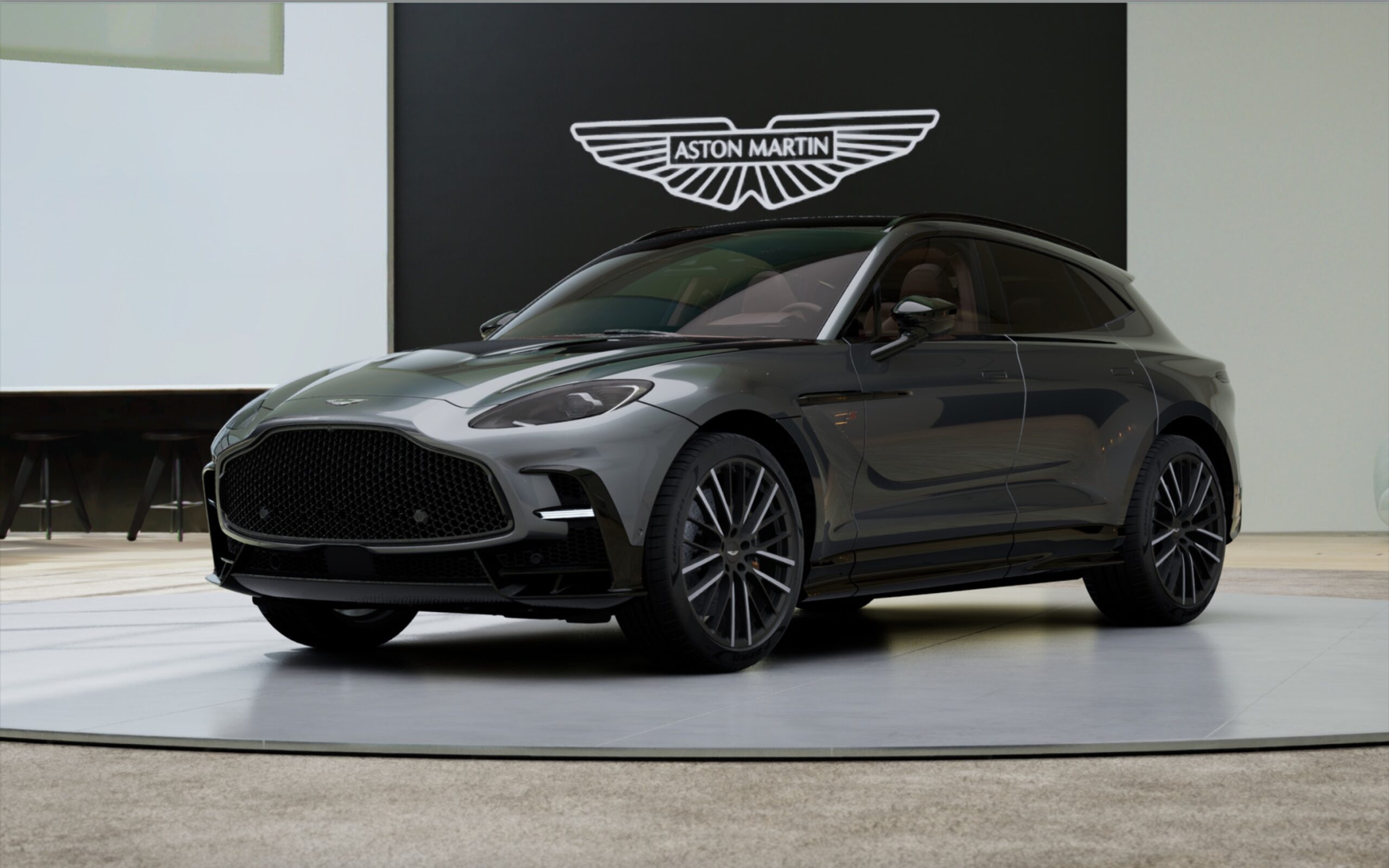 Ready2Drive New DBX S Magnetic Silver