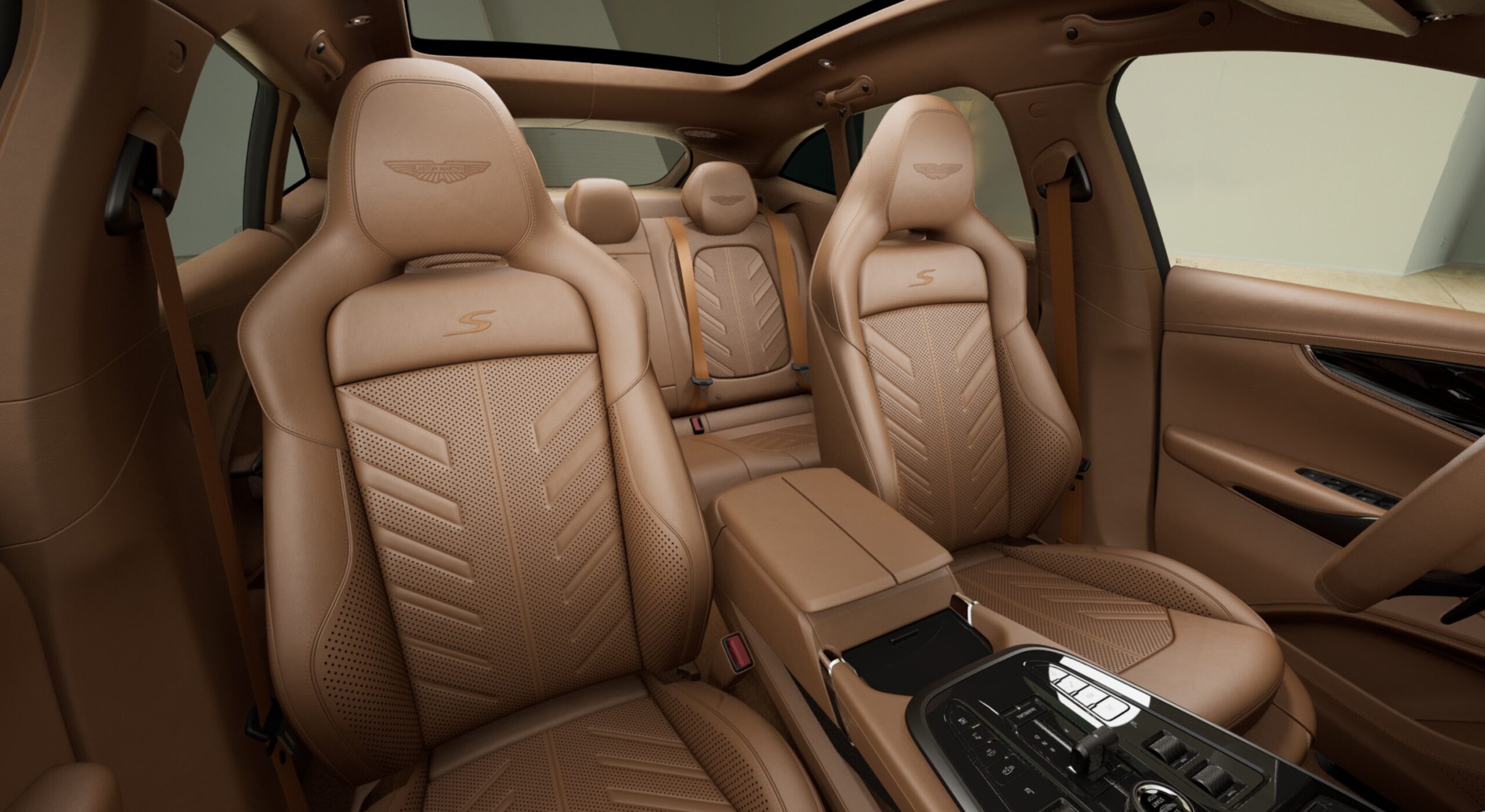 Ready2Drive New DBX S Magnetic Silver - 9