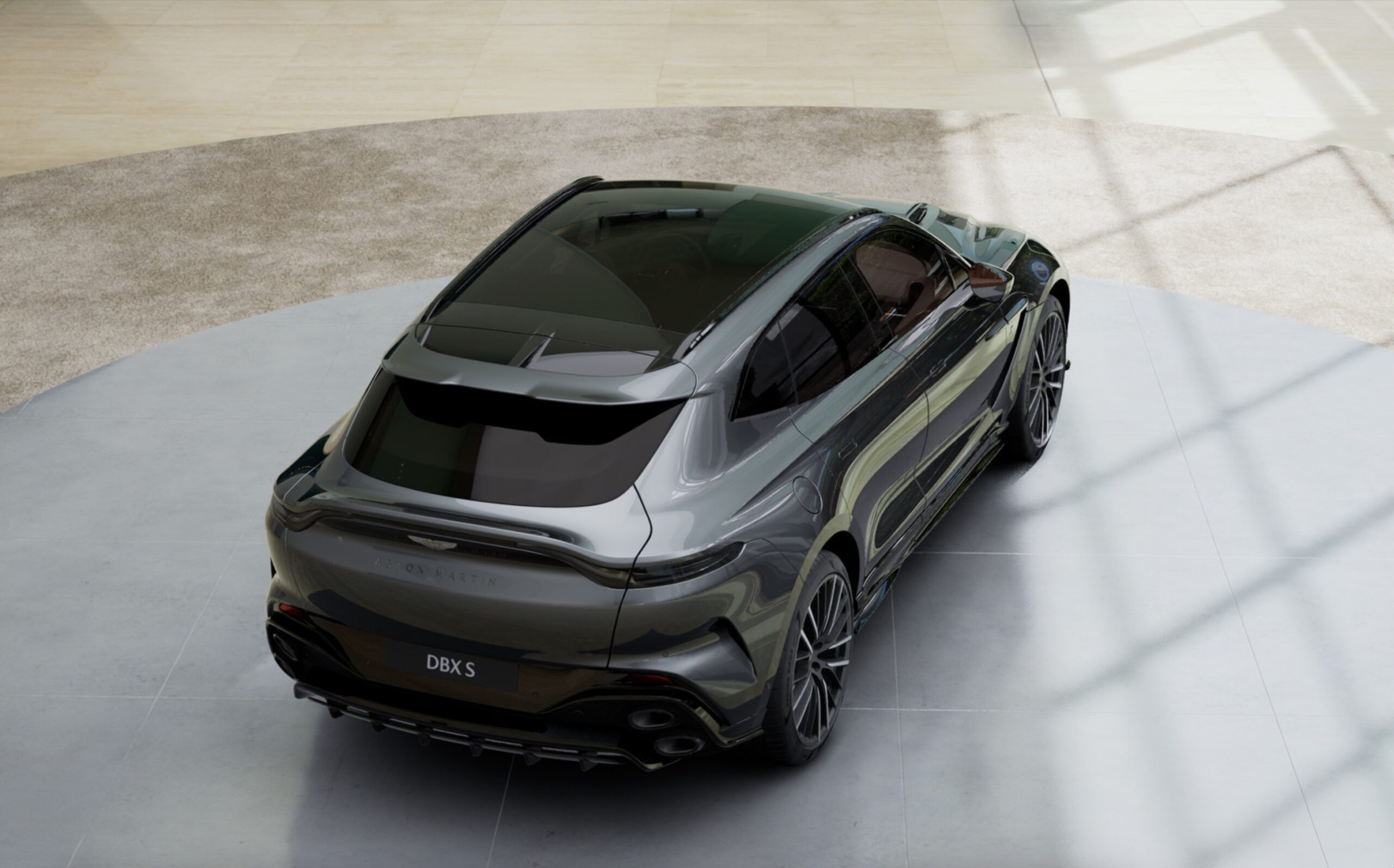 Ready2Drive New DBX S Magnetic Silver - 3