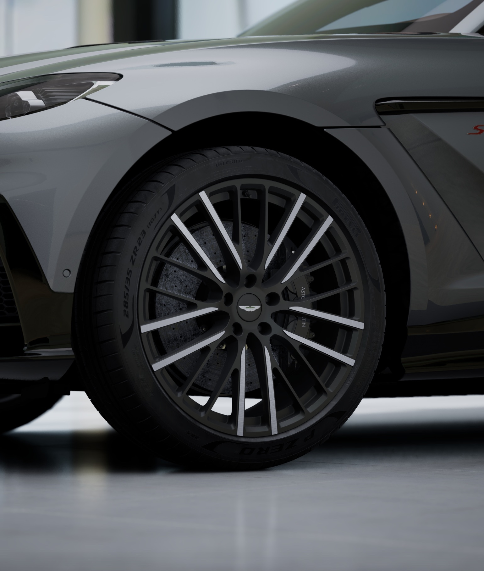 Ready2Drive New DBX S Magnetic Silver - 6