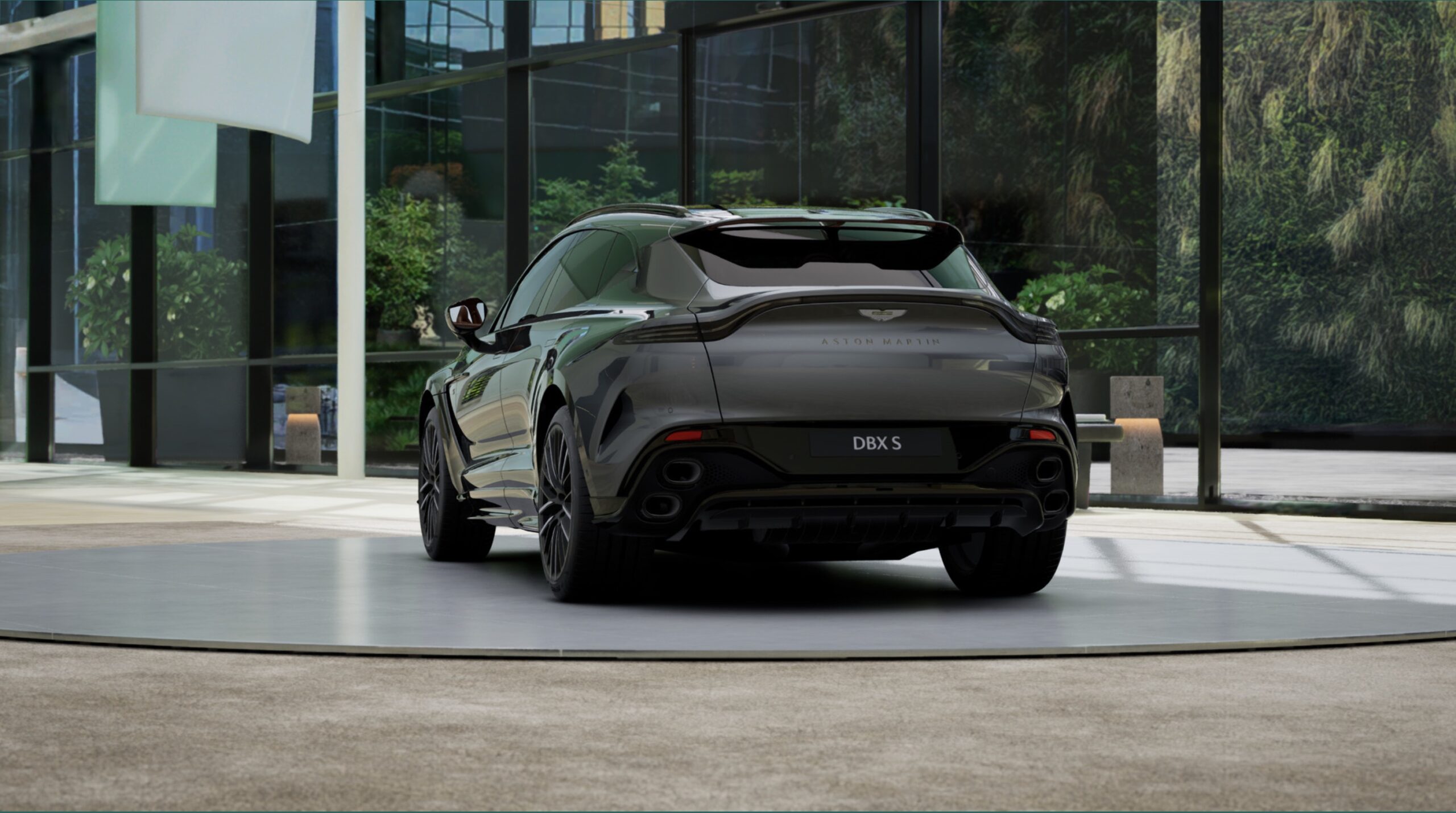 Ready2Drive New DBX S Magnetic Silver - 4