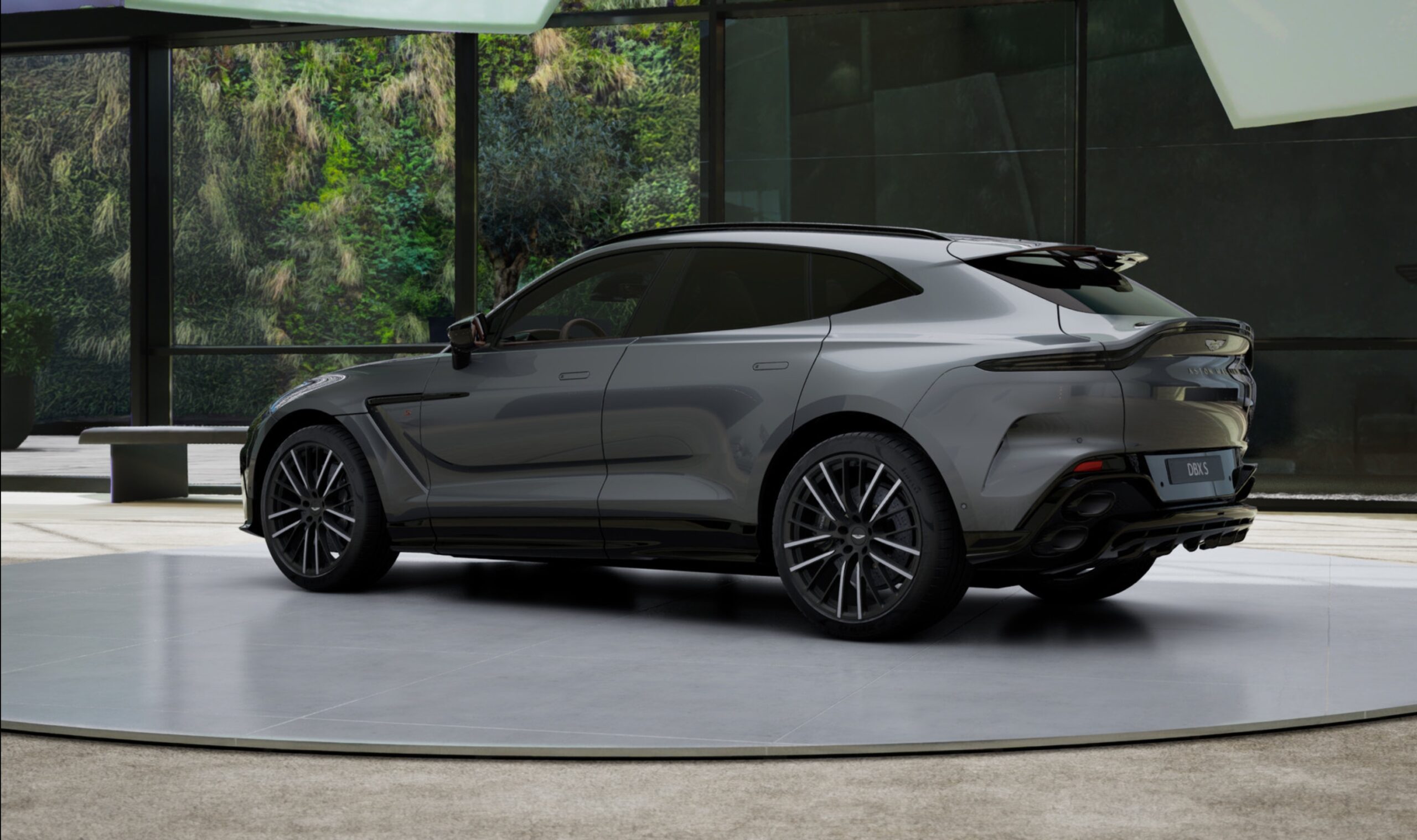 Ready2Drive New DBX S Magnetic Silver - 1