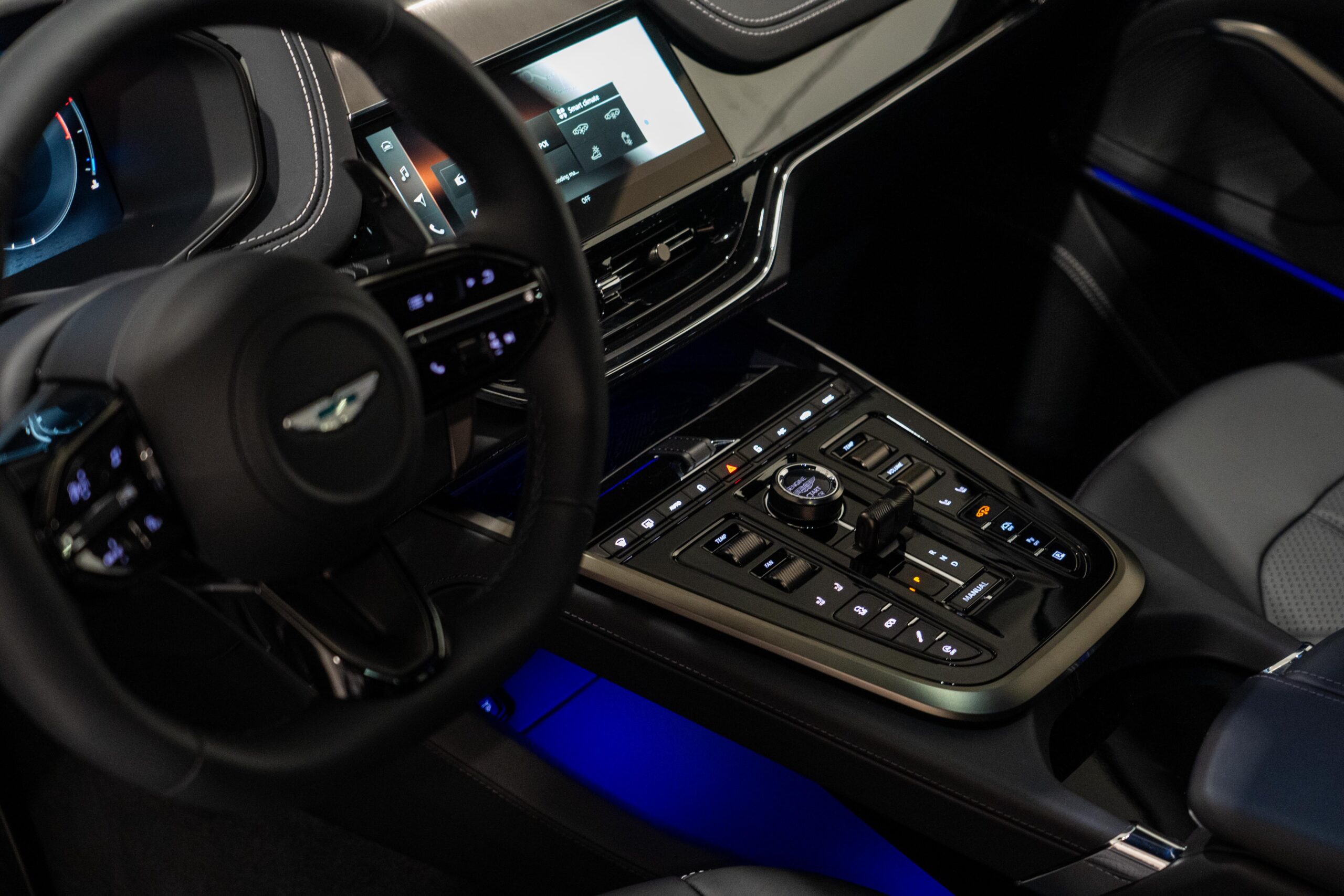 Ready2Drive New DBX S Aluminite Silver - 16