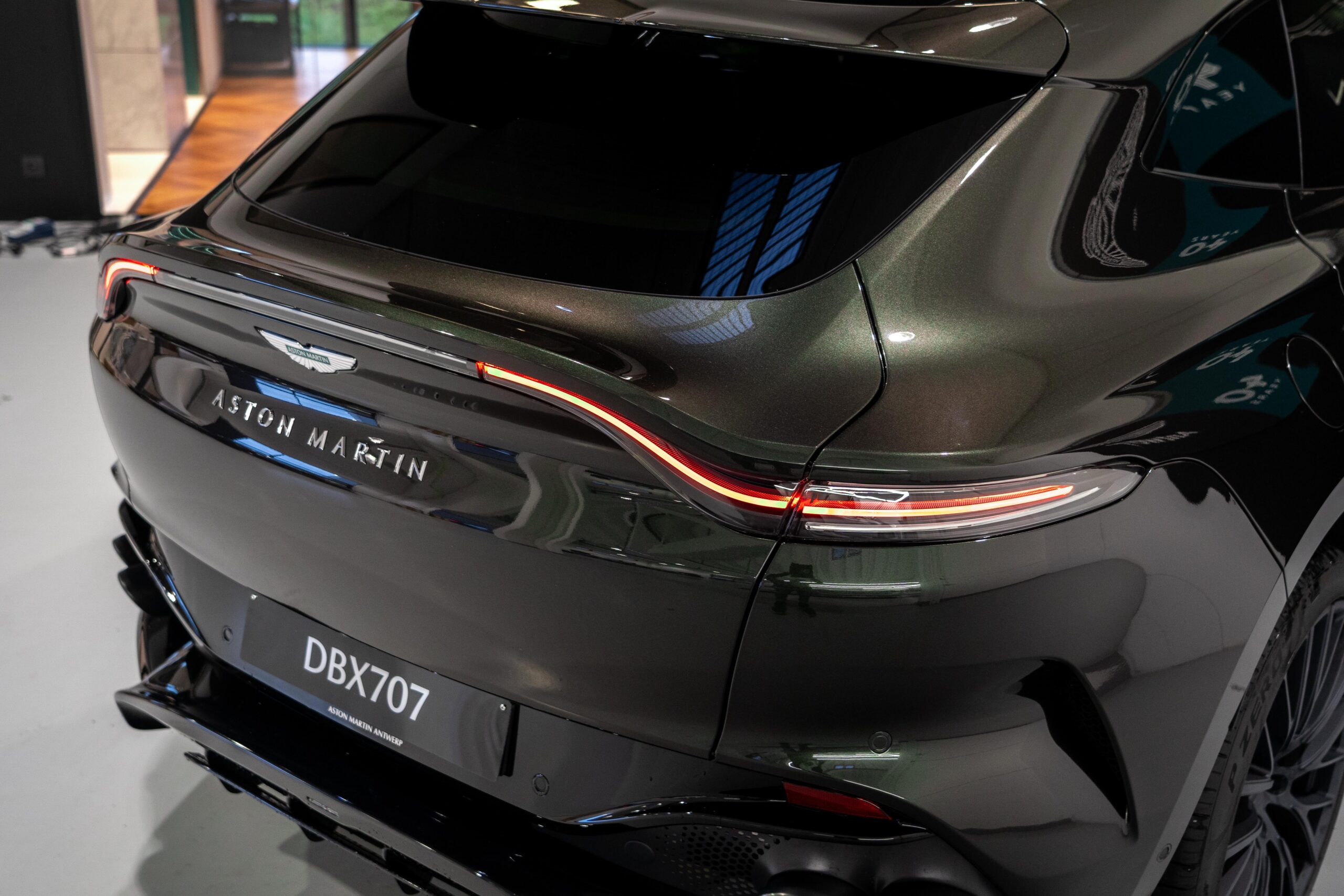 Ready2Drive DBX 707 Minotaur Green - 4