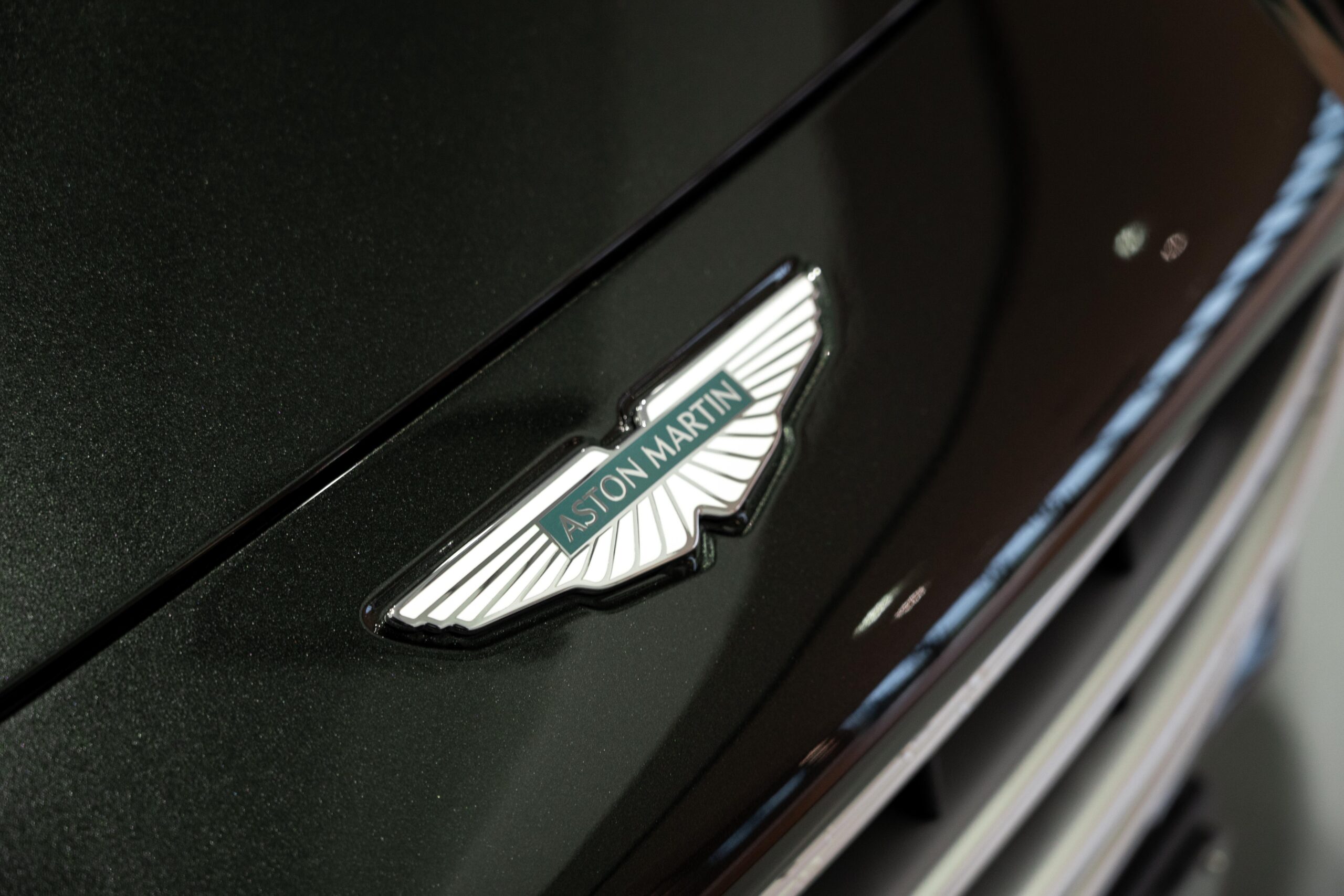 Ready2Drive DBX 707 Minotaur Green - 8