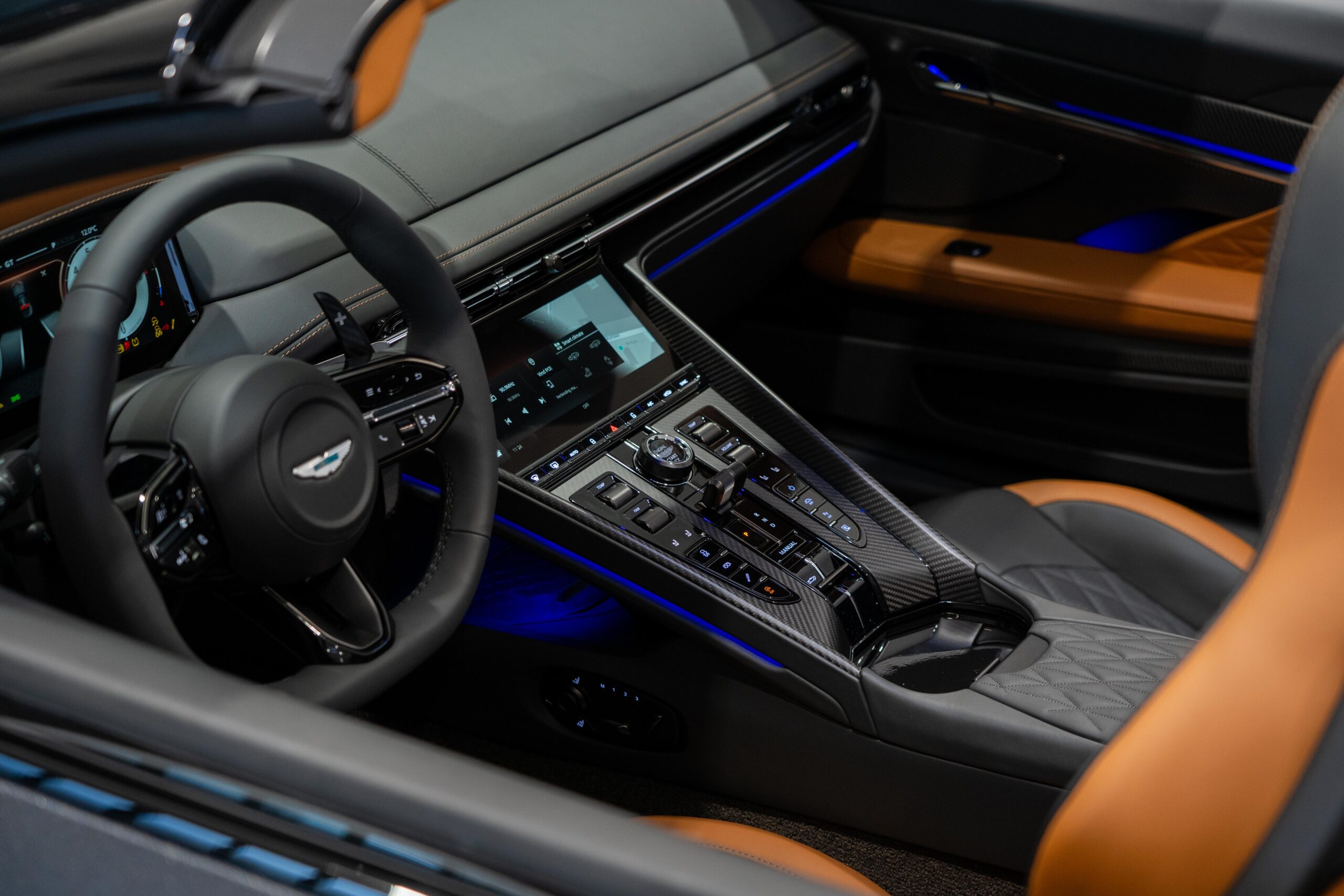 Ready2Drive DB12 Volante Xenon Grey - 15