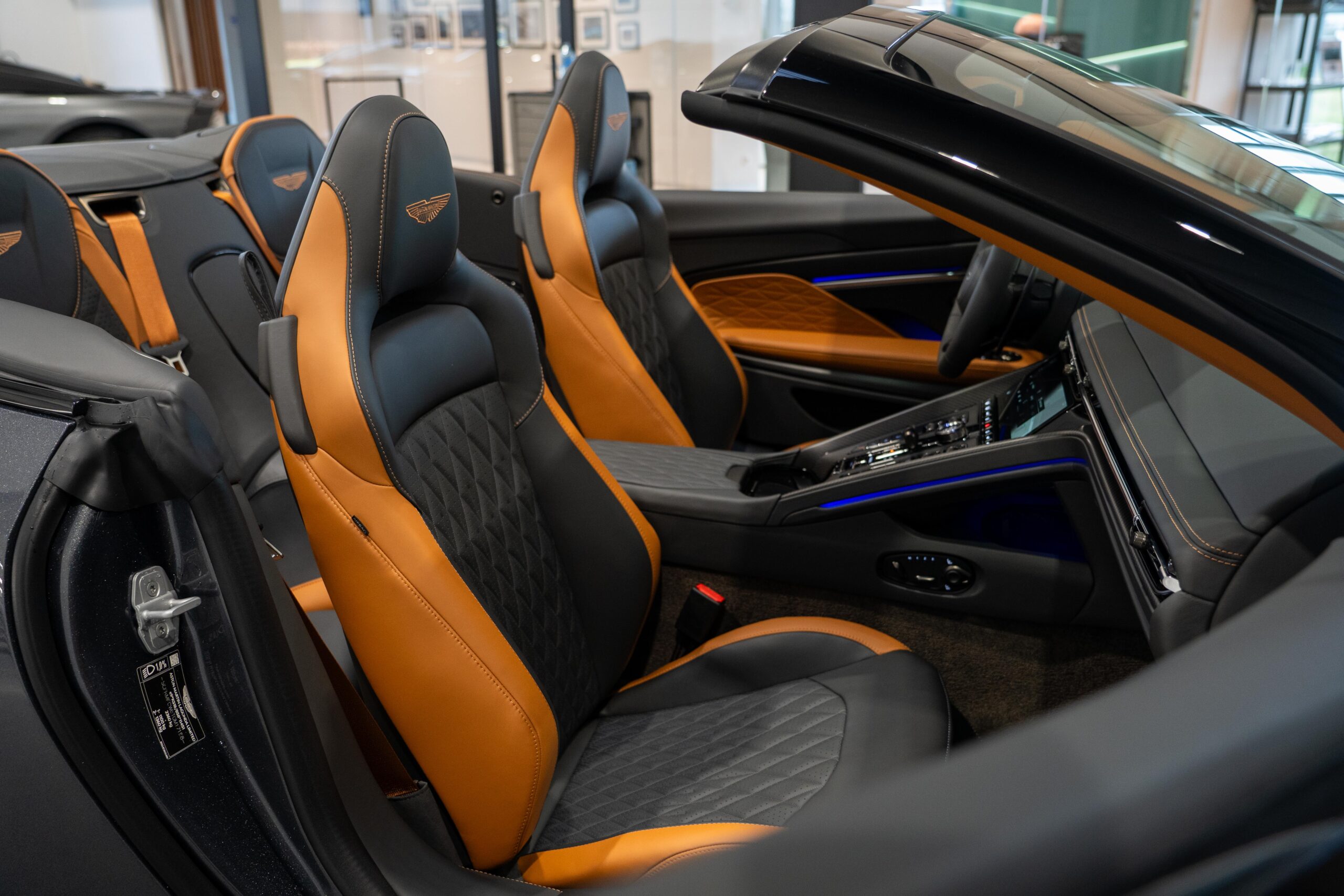 Ready2Drive DB12 Volante Xenon Grey - 14