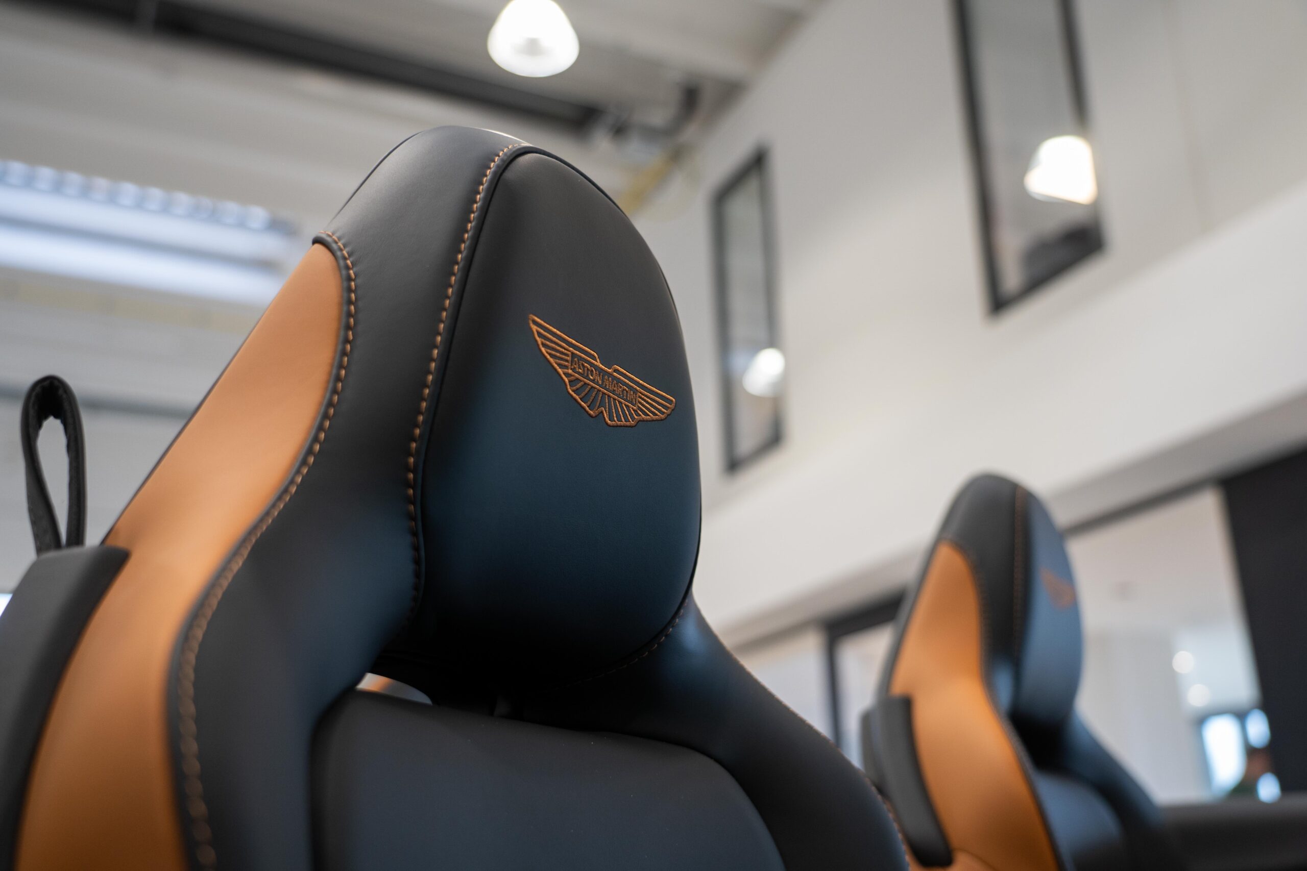 Ready2Drive DB12 Volante Xenon Grey - 19