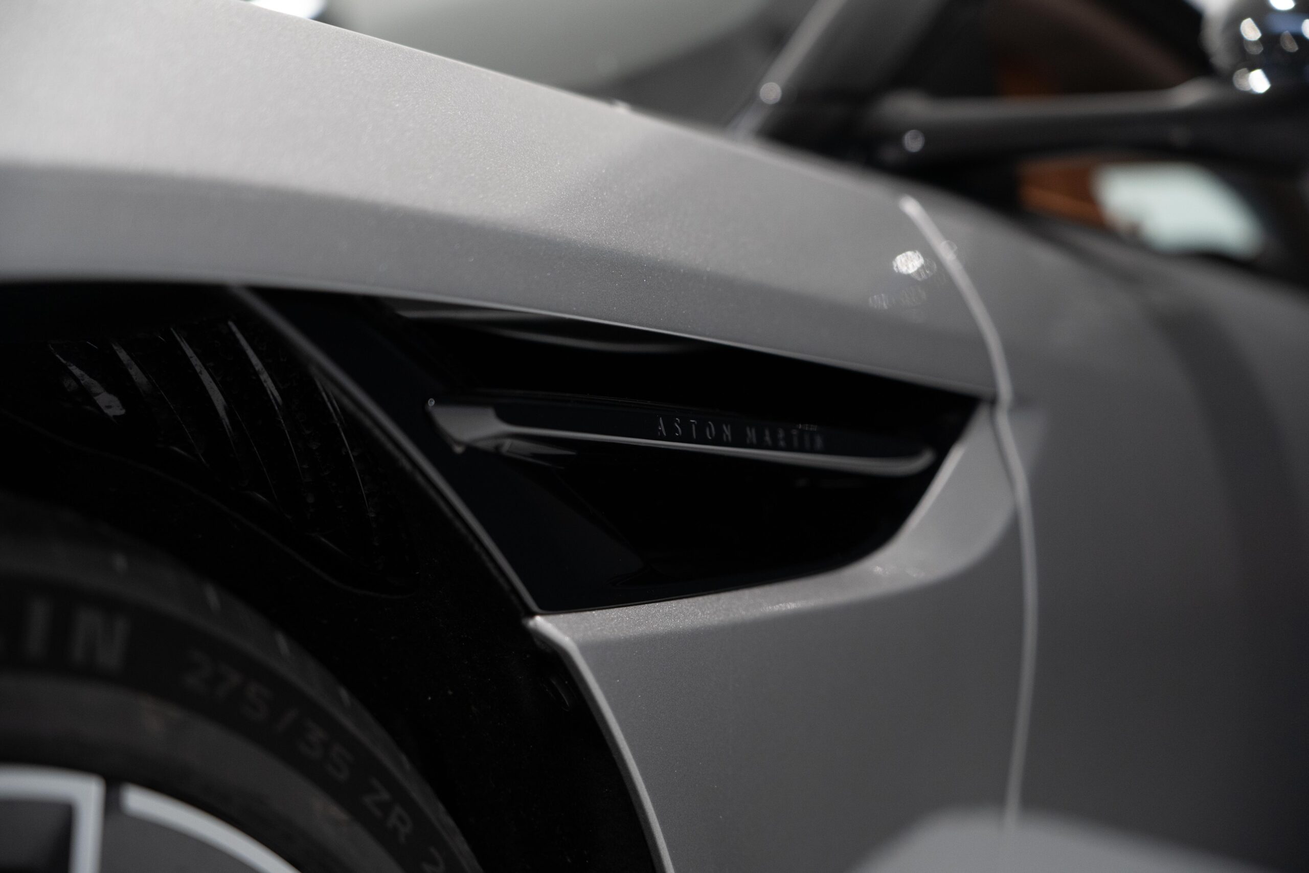 Ready2Drive DB12 Volante Aluminite Silver - 9