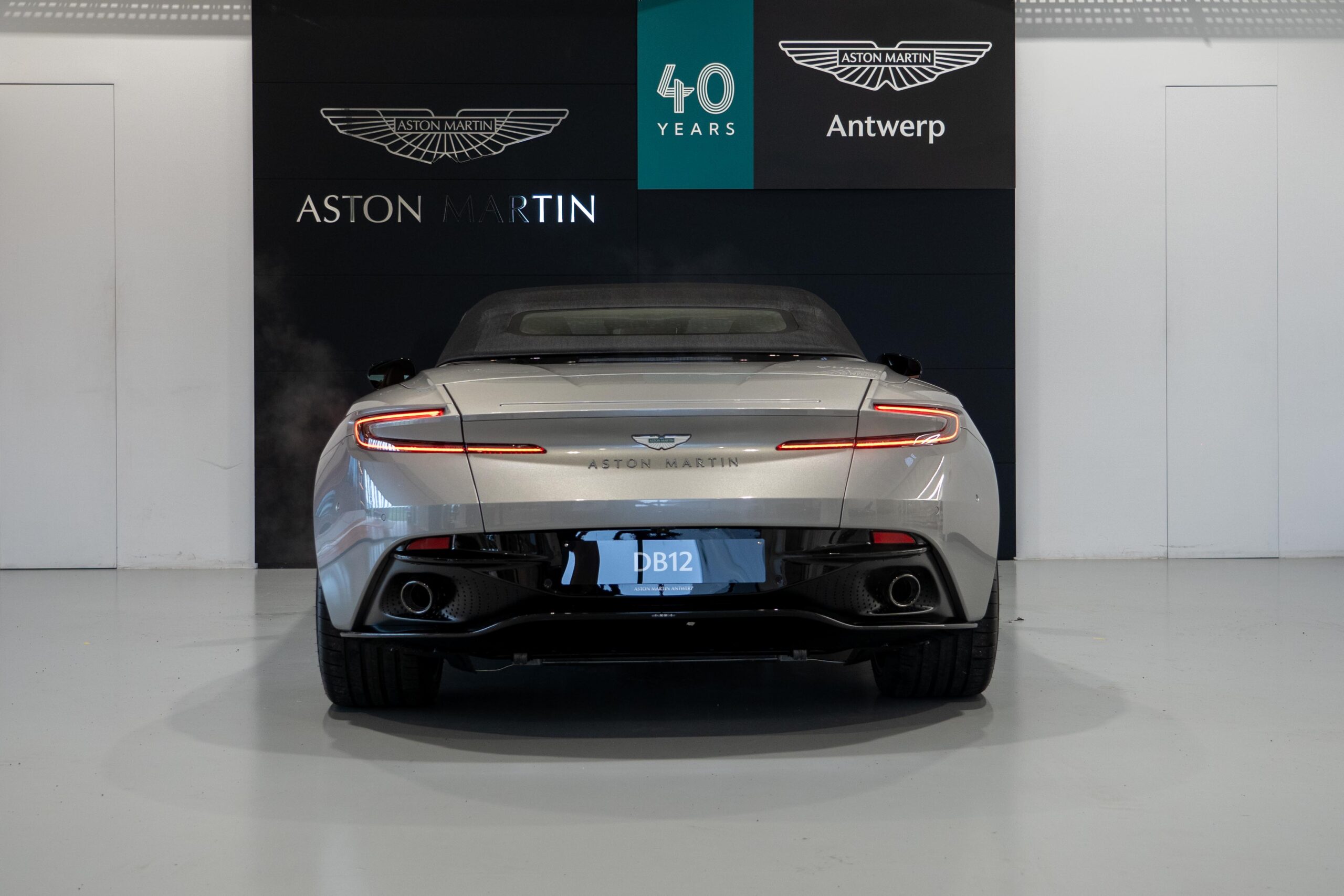 Ready2Drive DB12 Volante Aluminite Silver - 4