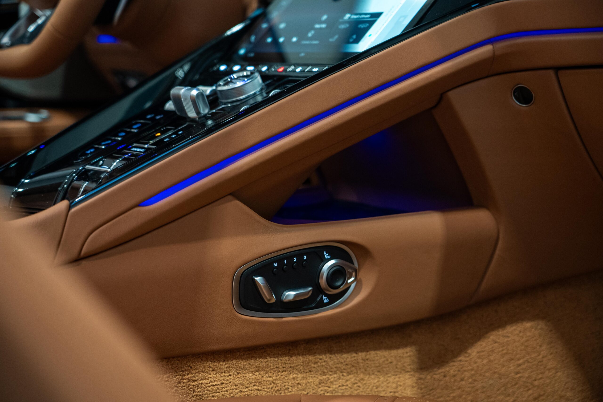 Ready2Drive DB12 Volante Aluminite Silver - 22