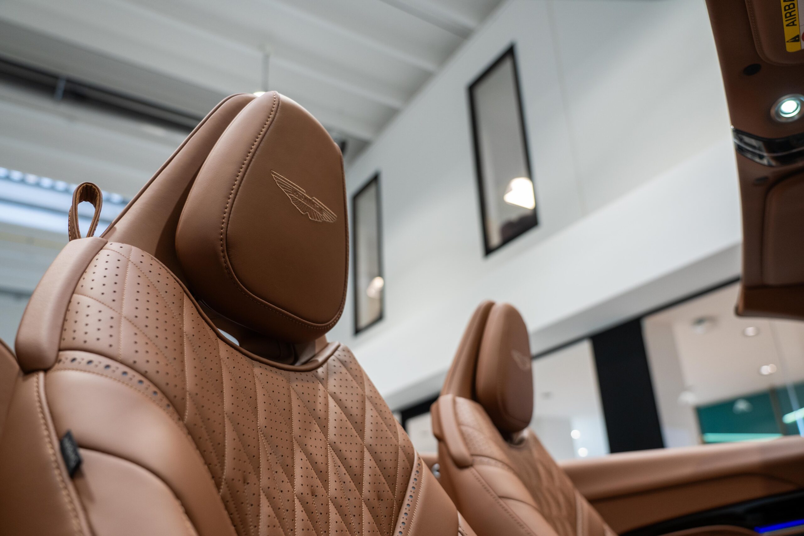 Ready2Drive DB12 Volante Aluminite Silver - 14