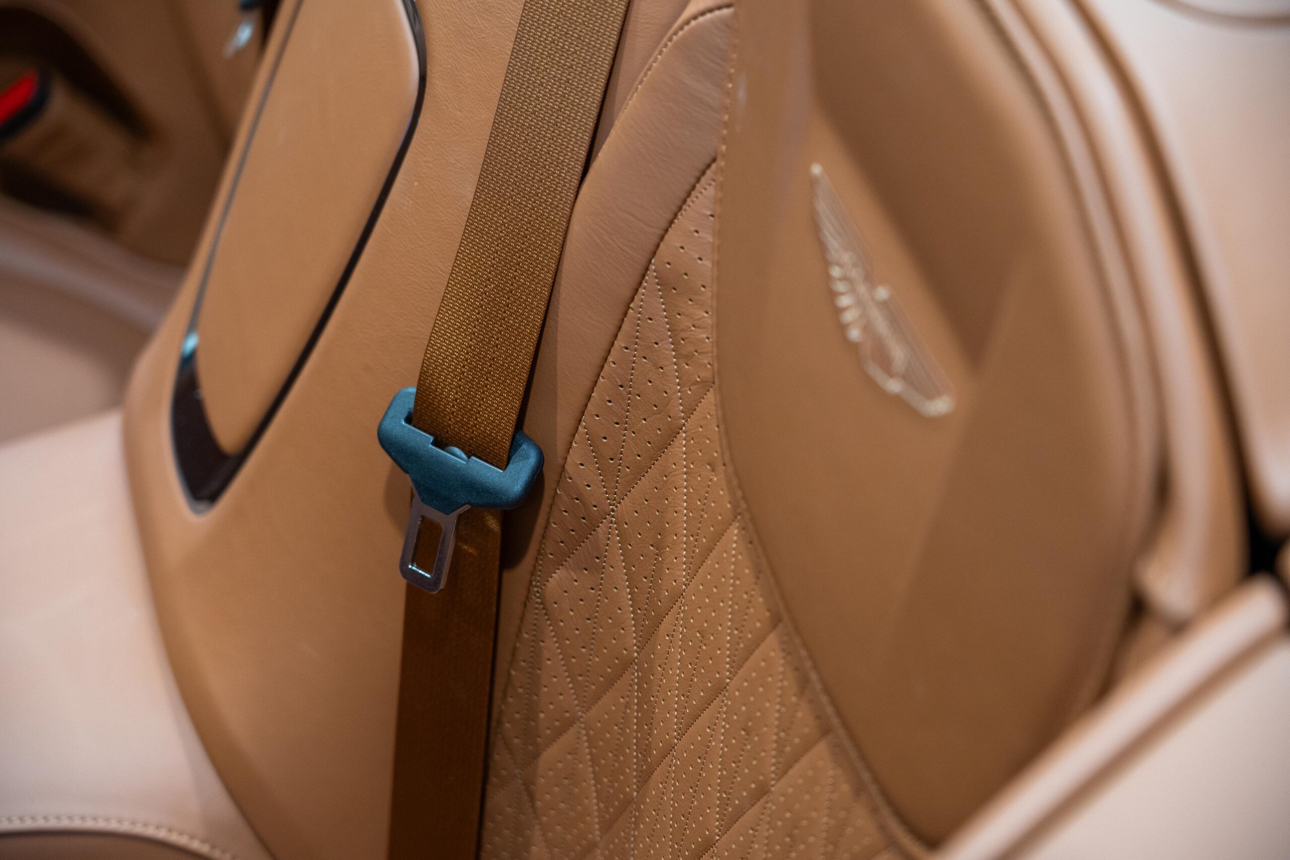 Ready2Drive DB12 Volante Aluminite Silver - 21