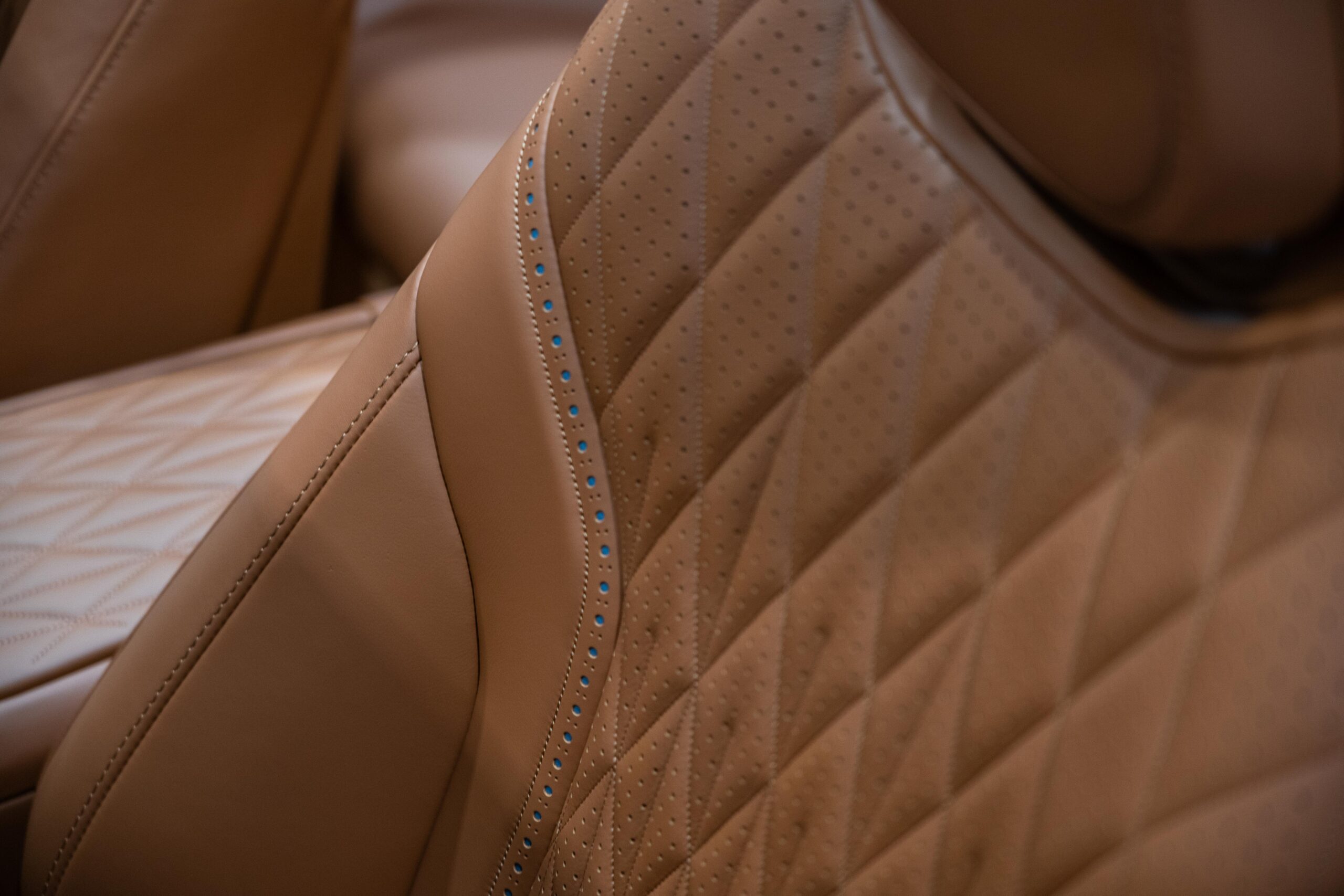 Ready2Drive DB12 Volante Aluminite Silver - 24