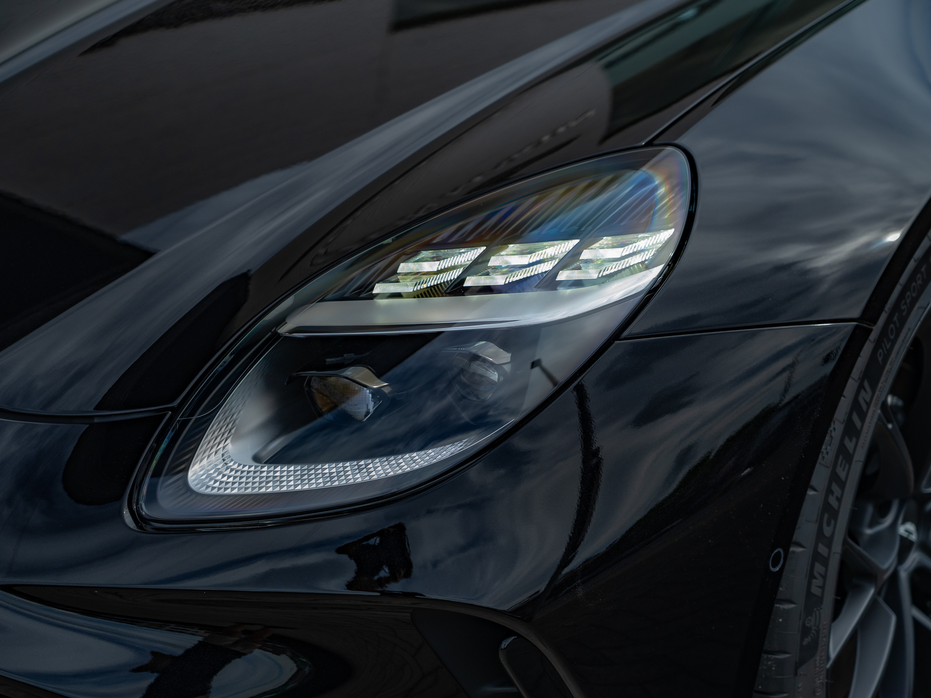 Ready2Drive Vantage S Roadster Onyx Black - 15