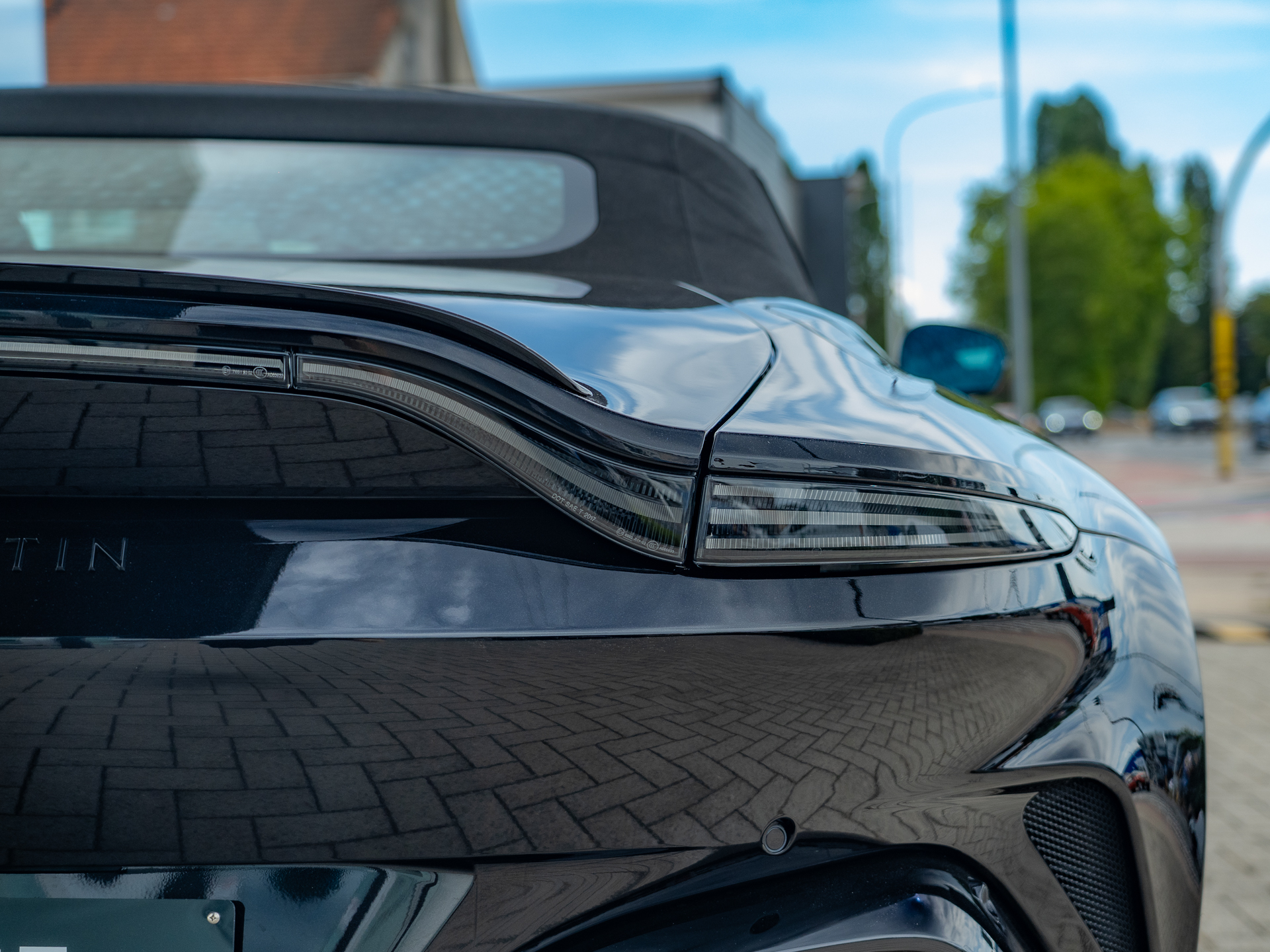 Ready2Drive Vantage S Roadster Onyx Black - 23