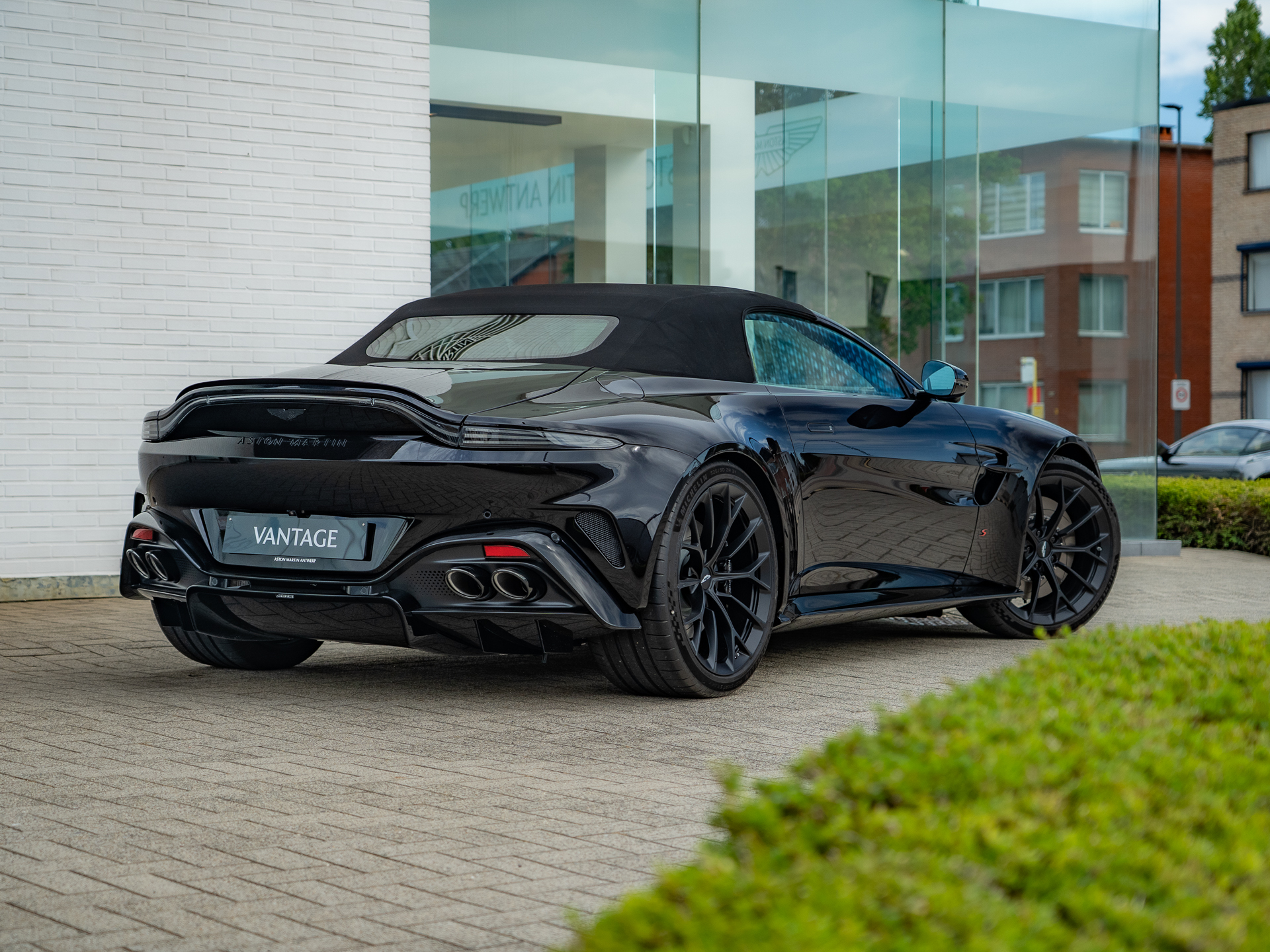 Ready2Drive Vantage S Roadster Onyx Black - 3