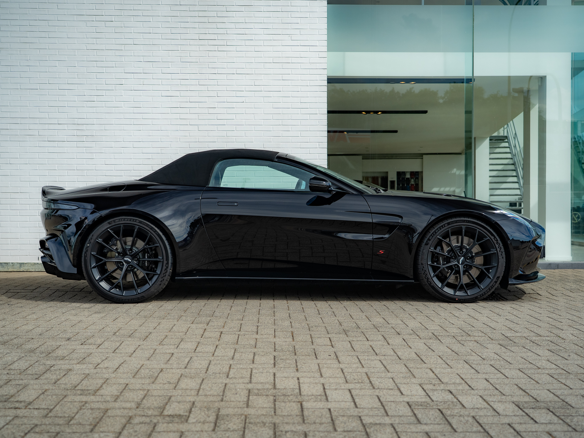 Ready2Drive Vantage S Roadster Onyx Black - 6