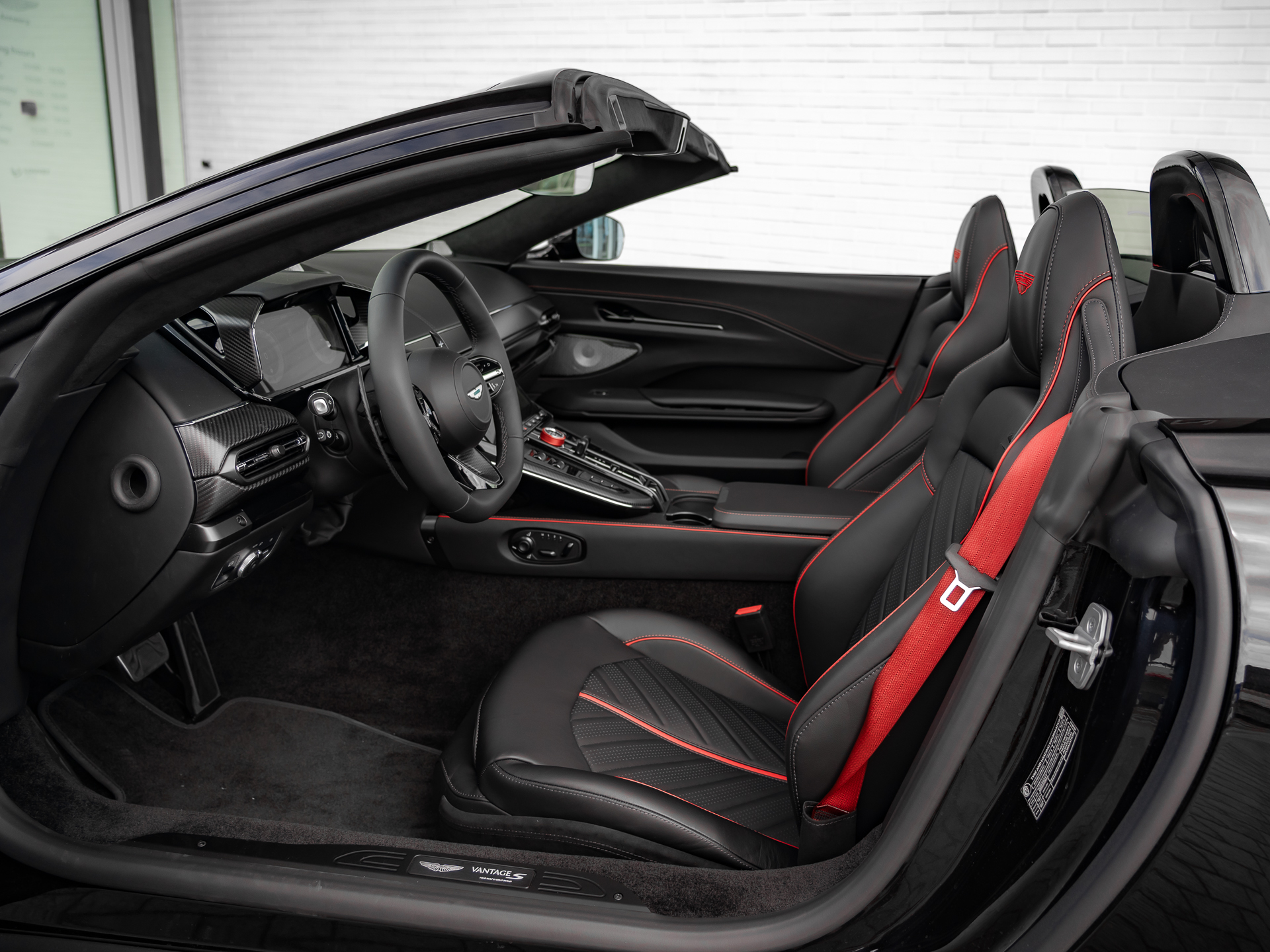Ready2Drive Vantage S Roadster Onyx Black - 36