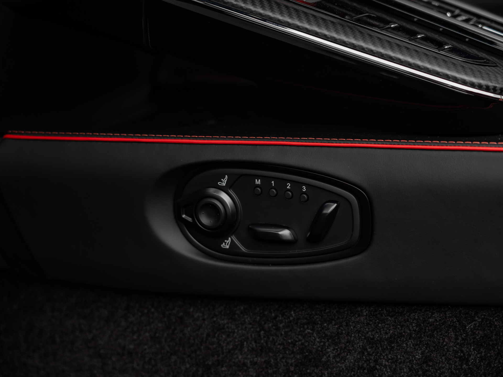 Ready2Drive Vantage S Roadster Onyx Black - 39