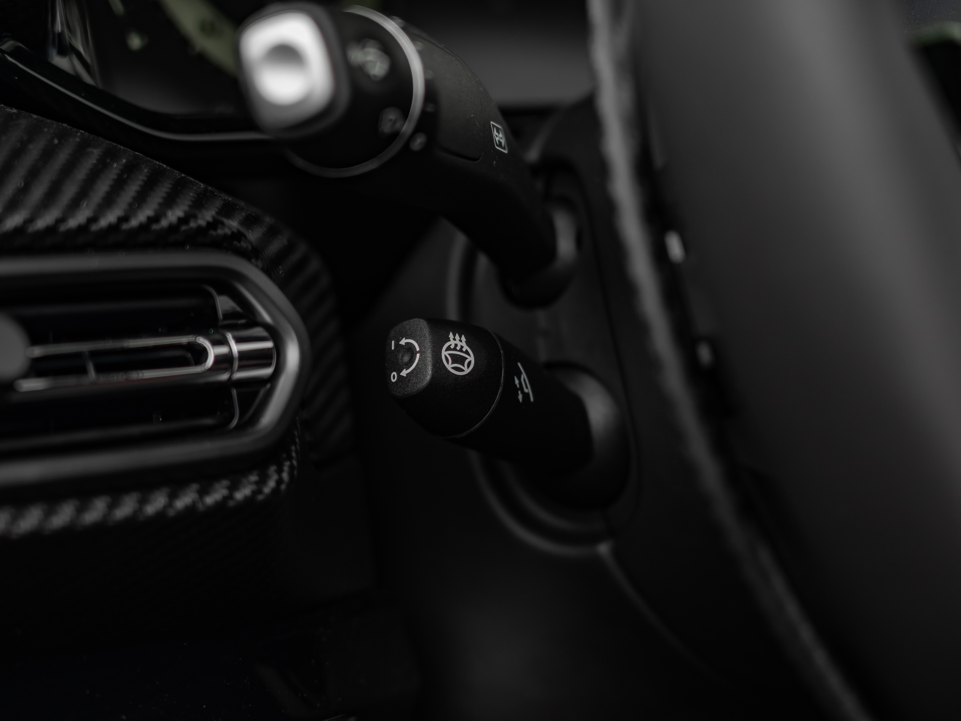 Ready2Drive Vantage S Roadster Onyx Black - 40