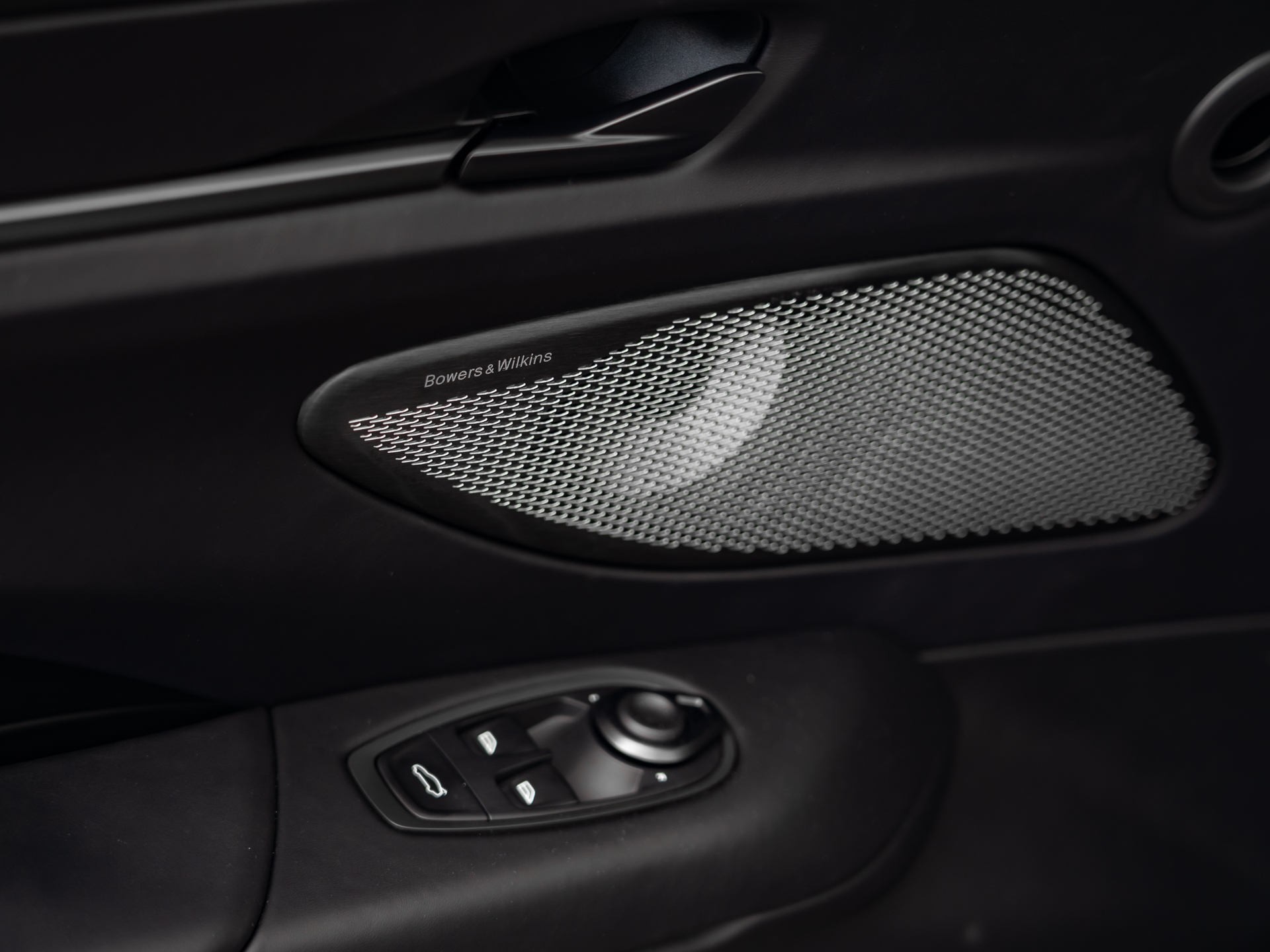 Ready2Drive Vantage S Roadster Onyx Black - 33