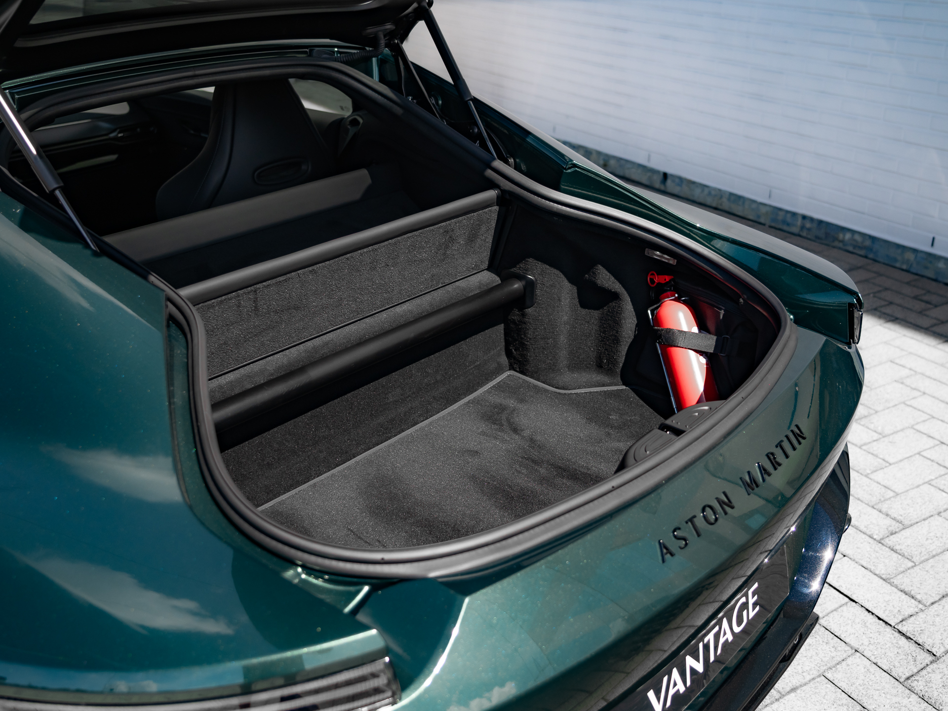 Ready2Drive Vantage S Coupe Malachite Green - 21