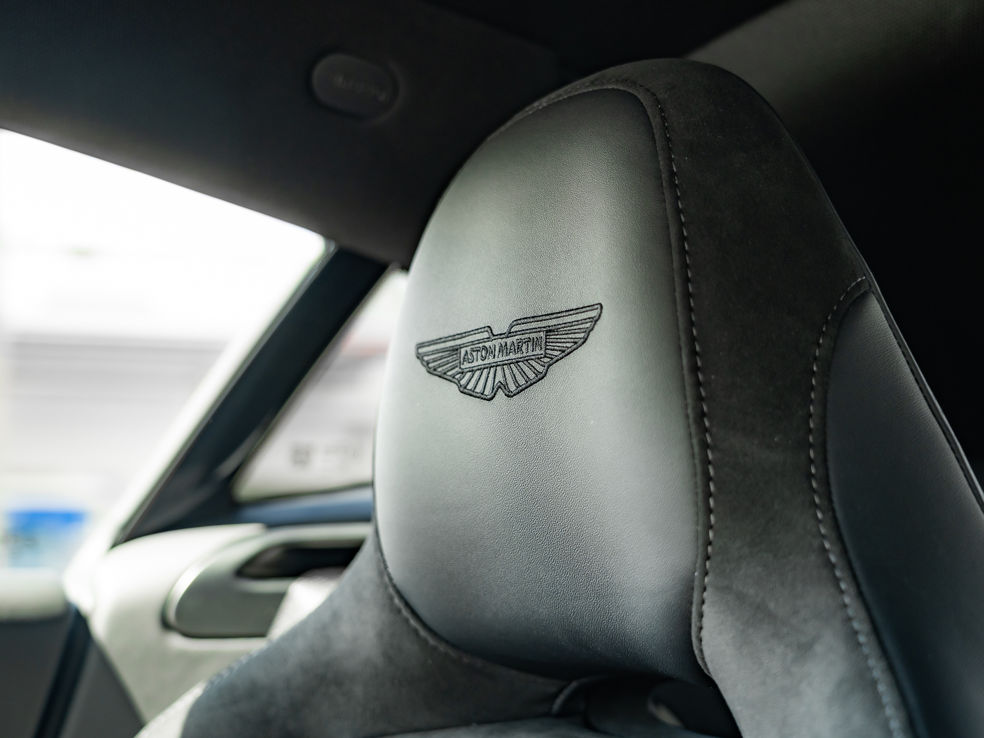 Ready2Drive Vantage S Coupe Malachite Green - 47