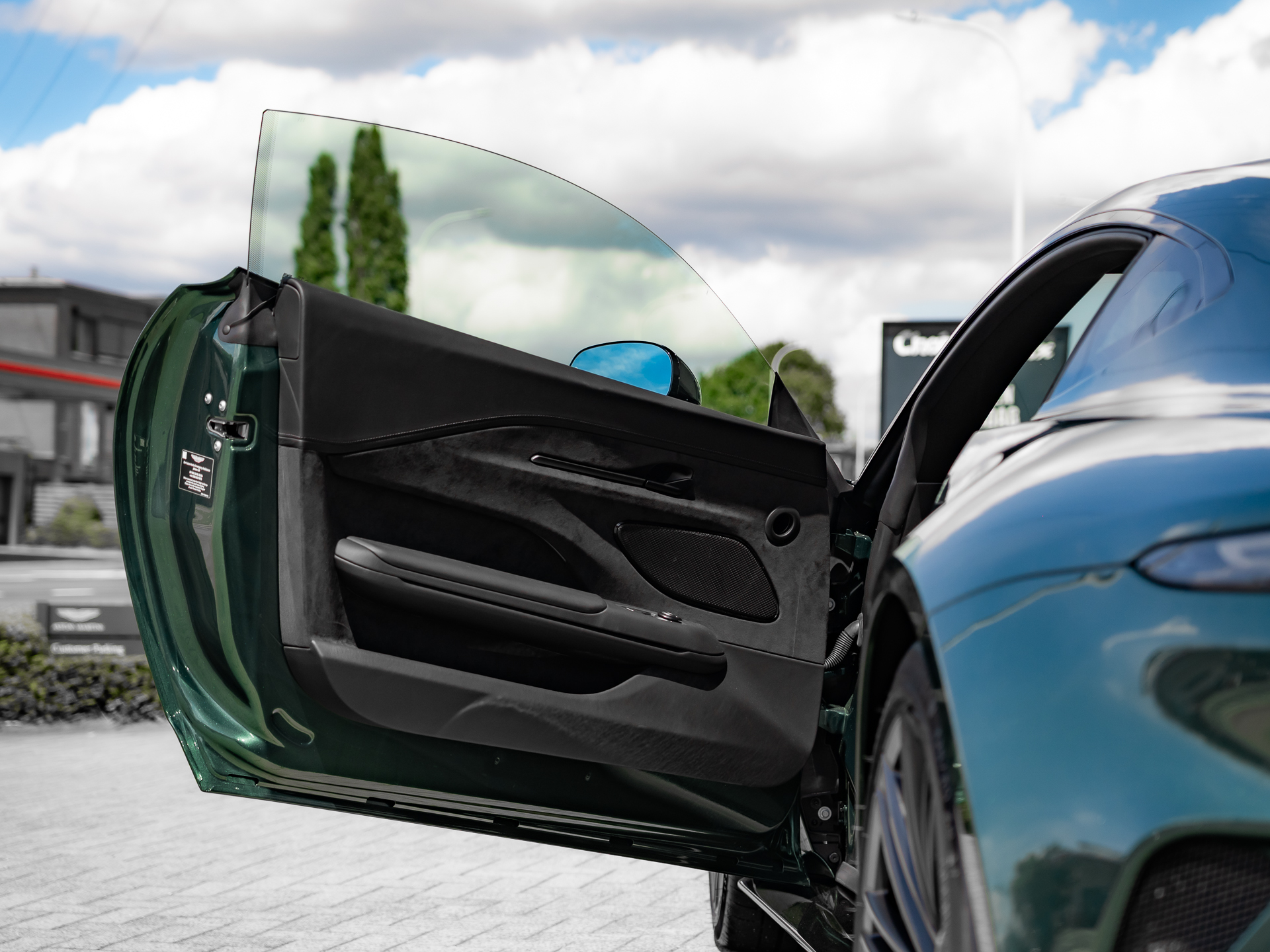 Ready2Drive Vantage S Coupe Malachite Green - 24