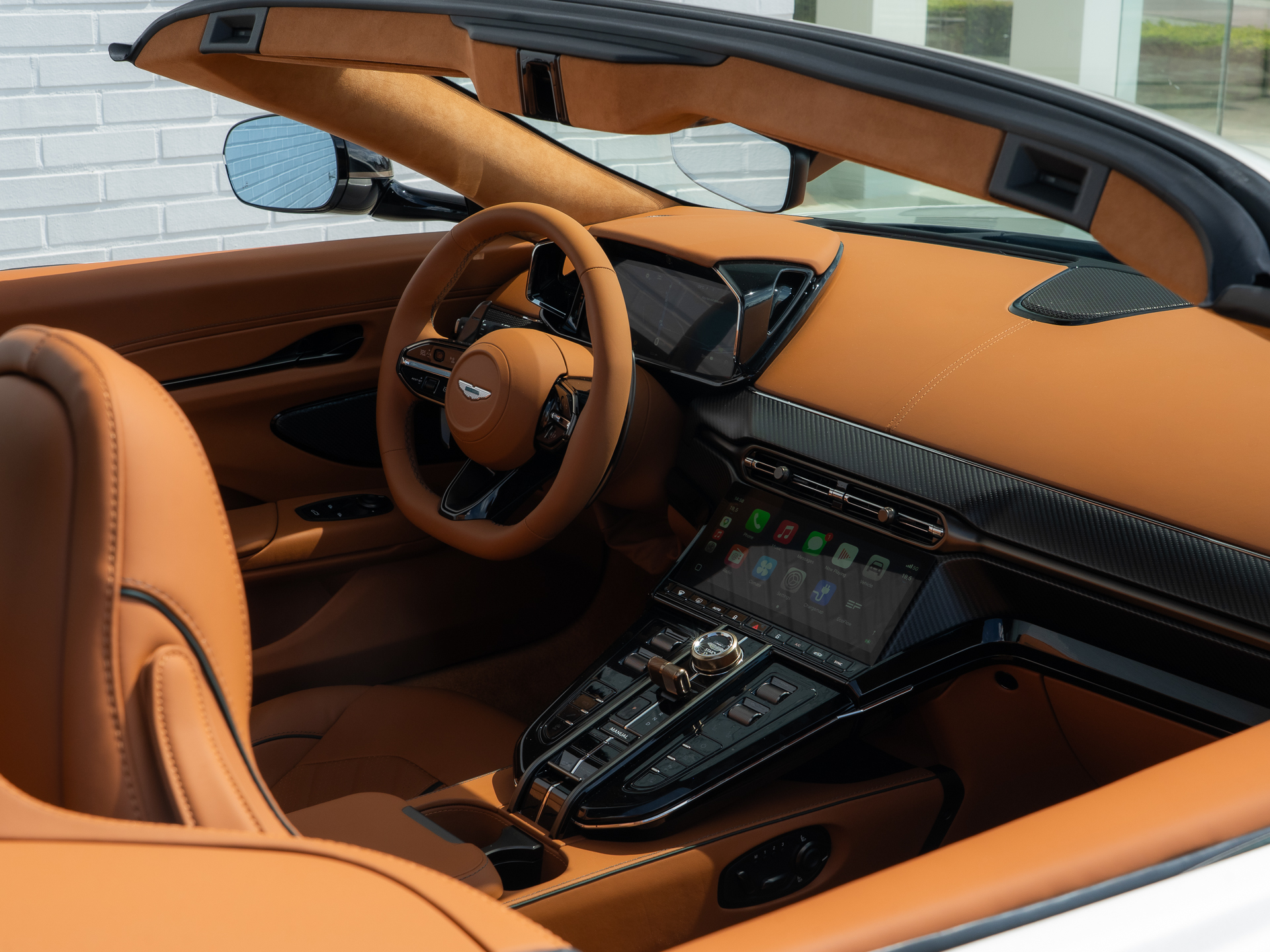 Ready2Drive Vantage S Roadster Silver Birch by Q - 67