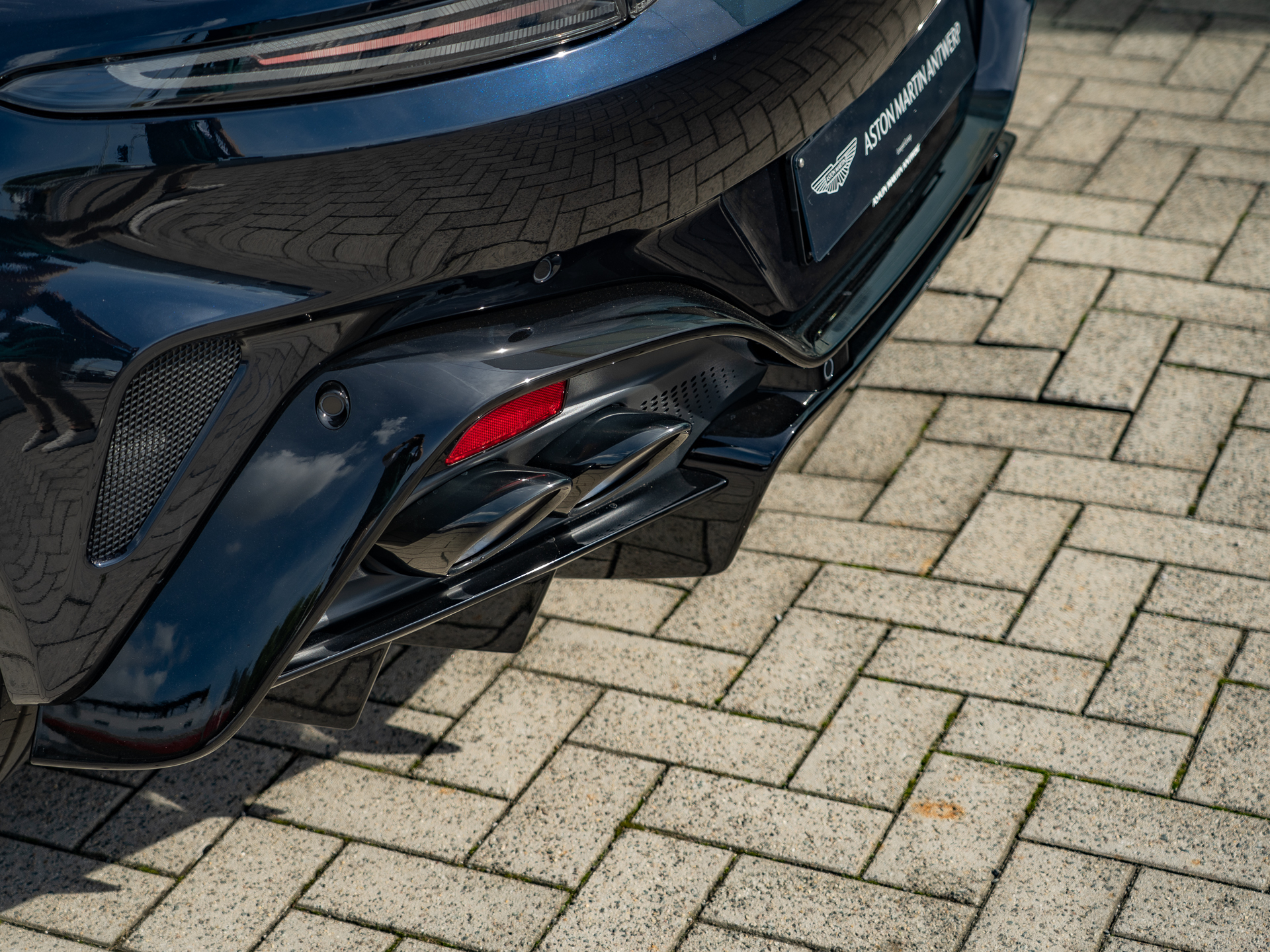 Ready2Drive Vantage S Roadster Ultramarine Black - 36