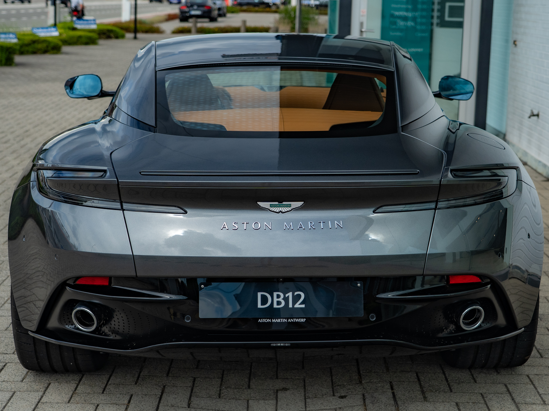 Ready2Drive DB12 Coupe Magnetic Silver - 3