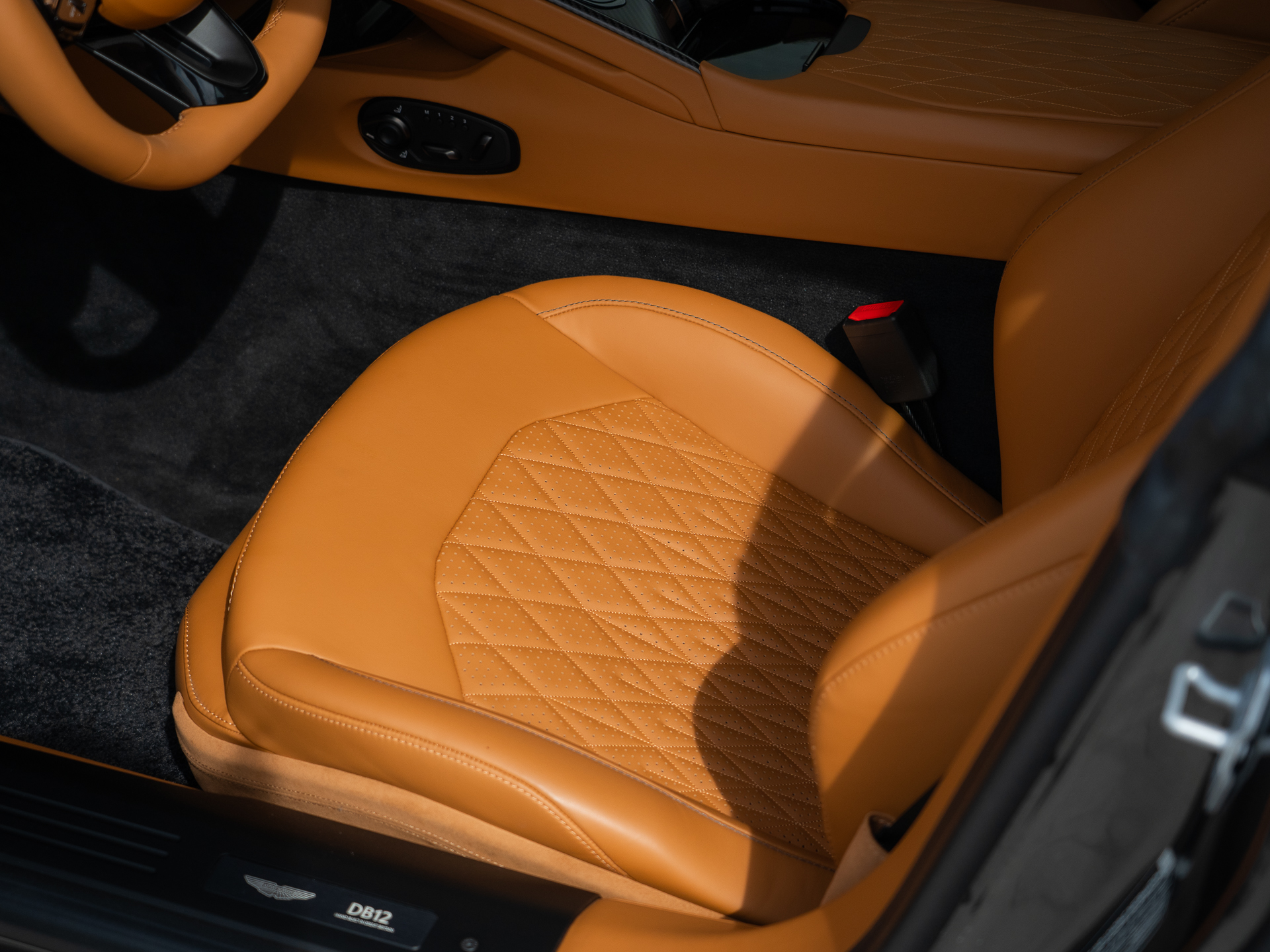 Ready2Drive DB12 Coupe Magnetic Silver - 26