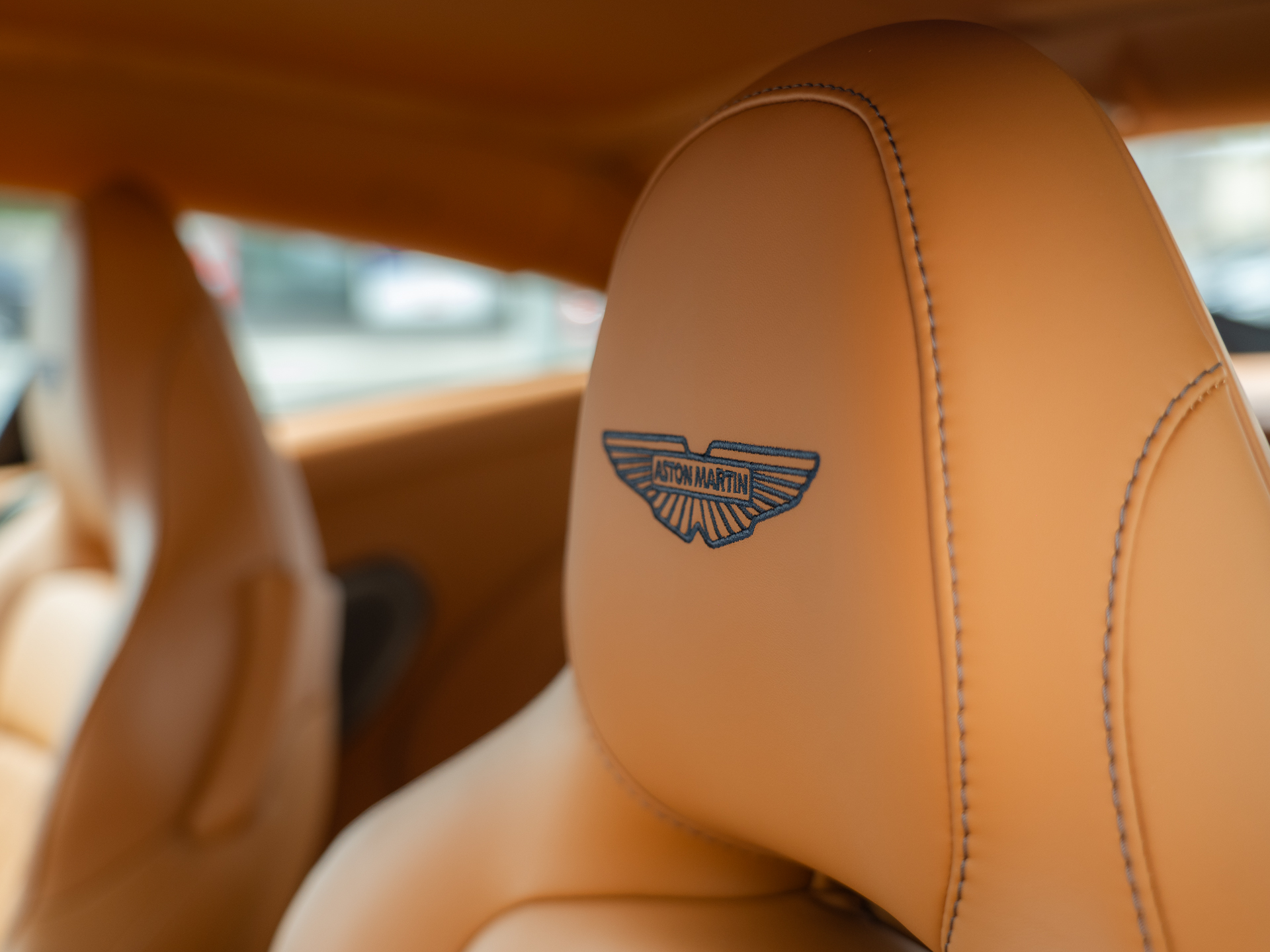 Ready2Drive DB12 Coupe Magnetic Silver - 62