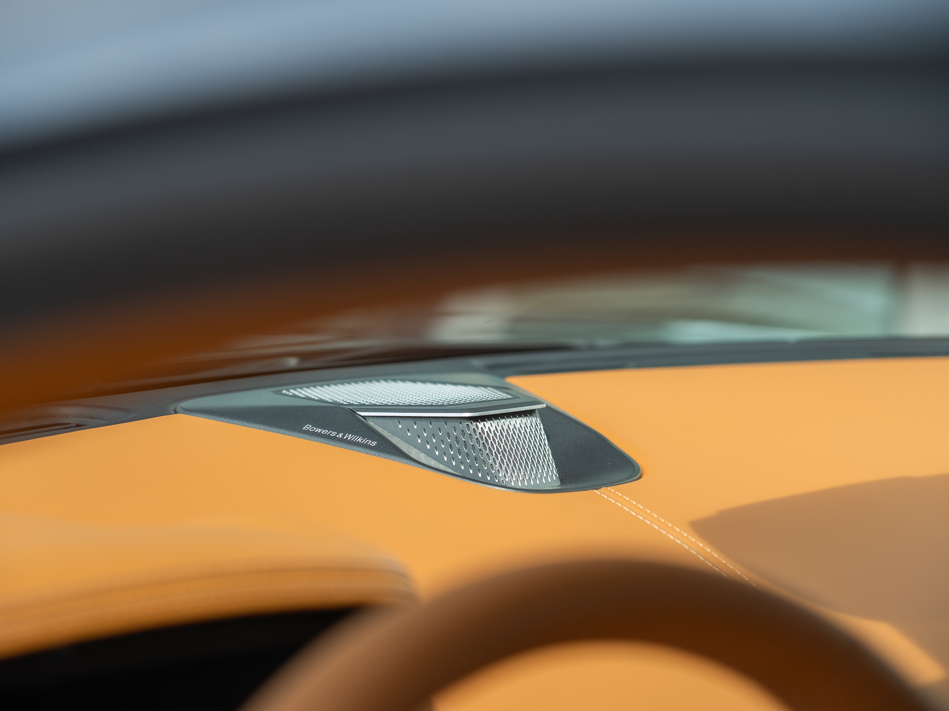 Ready2Drive DB12 Coupe Magnetic Silver - 24