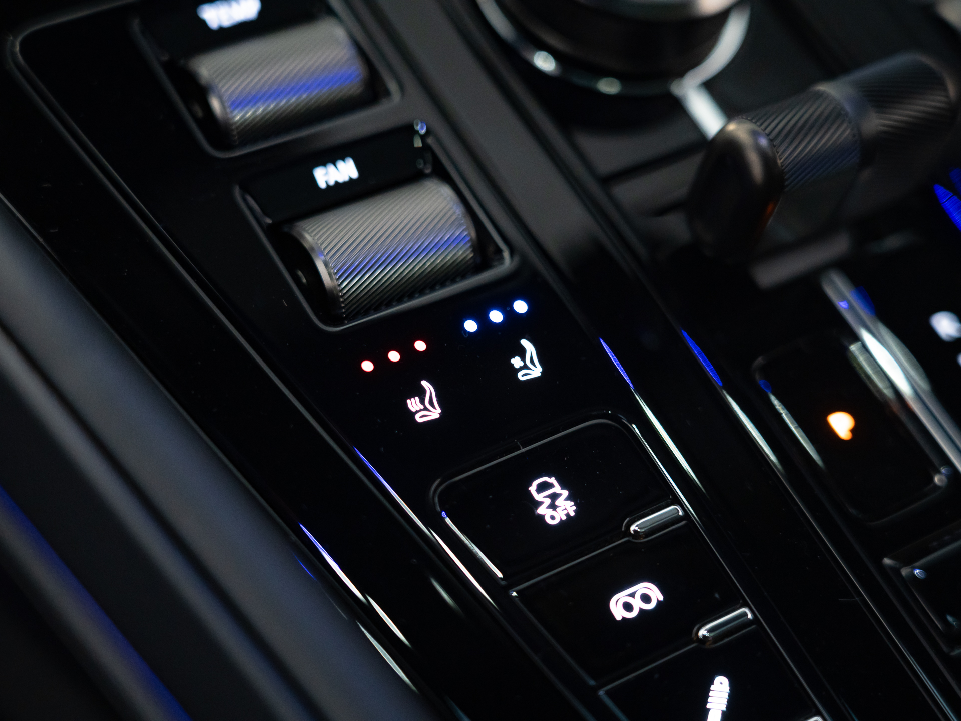 Ready2Drive DB12 S Coupe Chimera Blue - 38