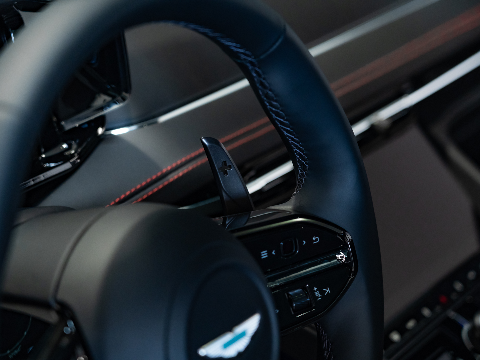 Ready2Drive DB12 S Coupe Chimera Blue - 47