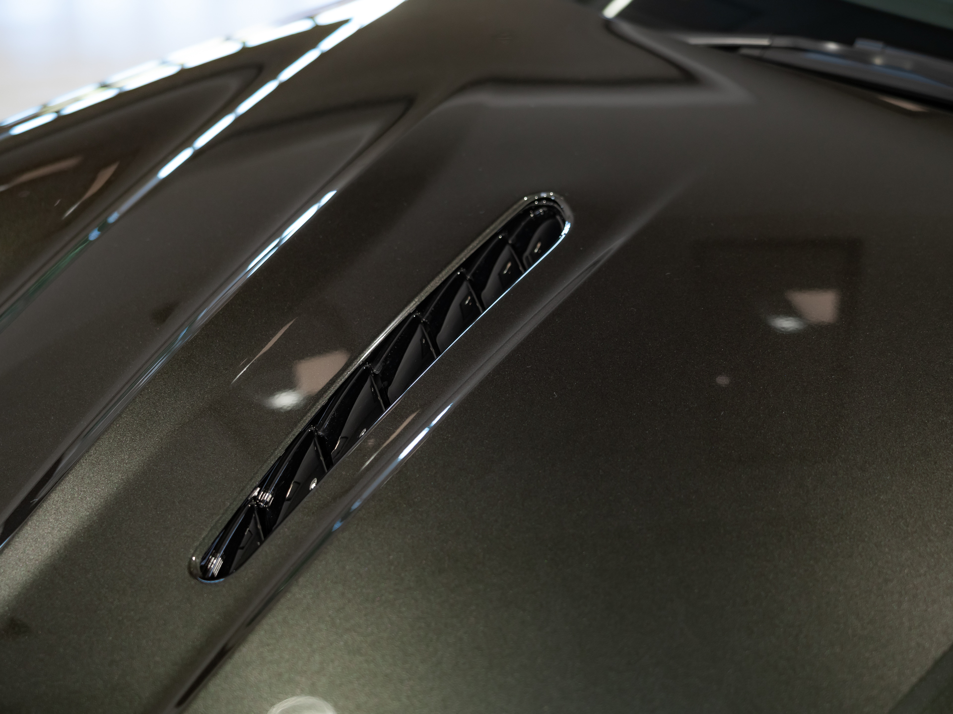 Ready2Drive DB12 S Volante Minotaur Green - 12