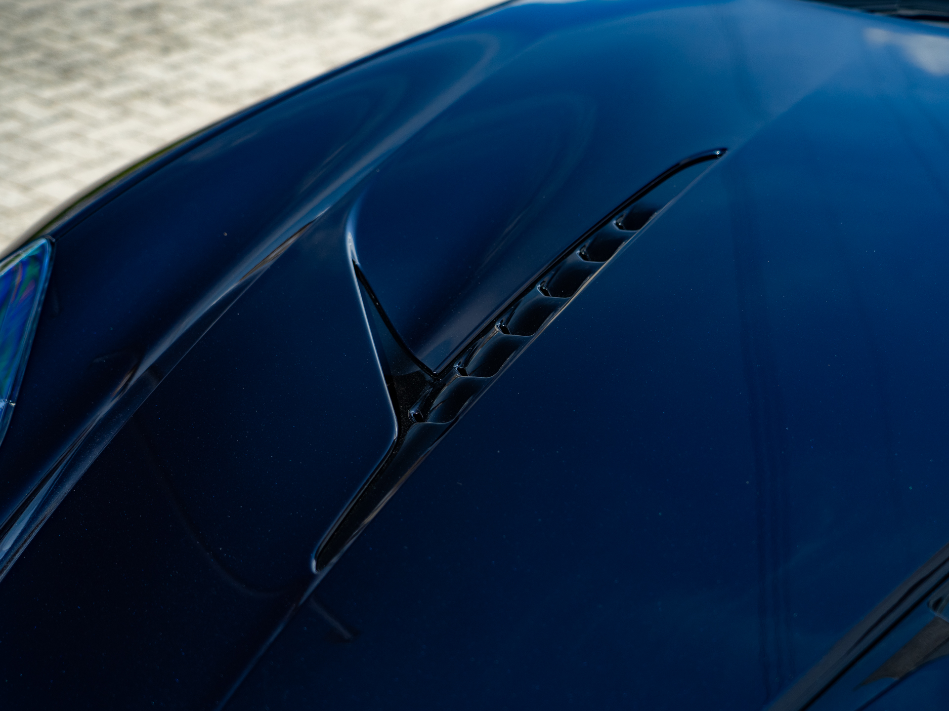 Ready2Drive Vanquish Coupe Ultramarine Black - 15