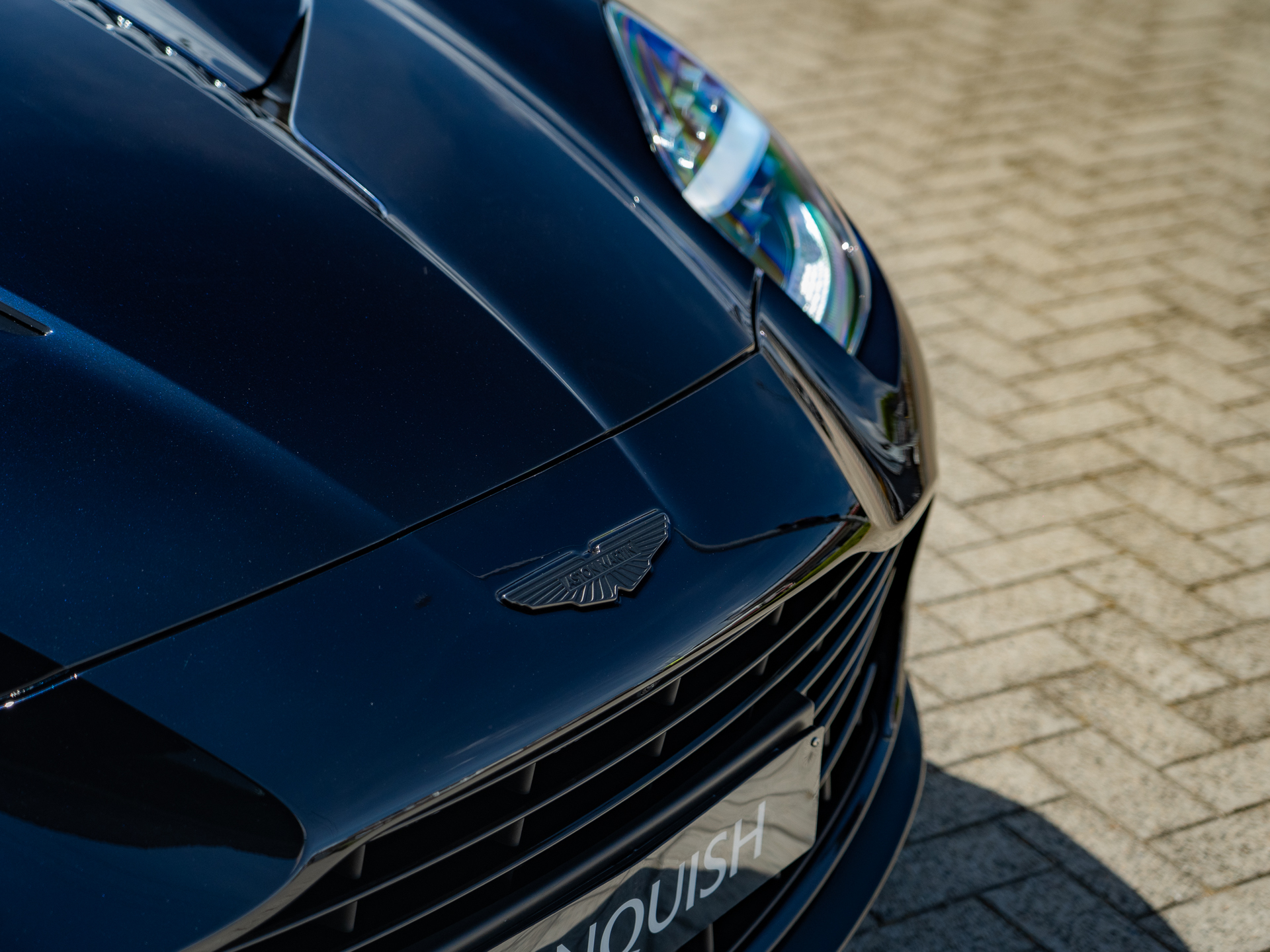 Ready2Drive Vanquish Coupe Ultramarine Black - 6