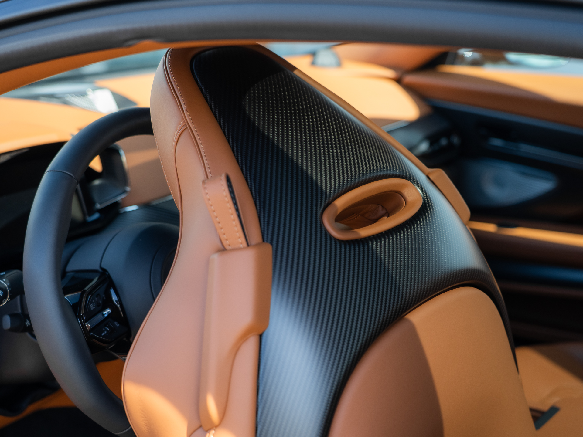 Ready2Drive Vanquish Coupe Ultramarine Black - 34