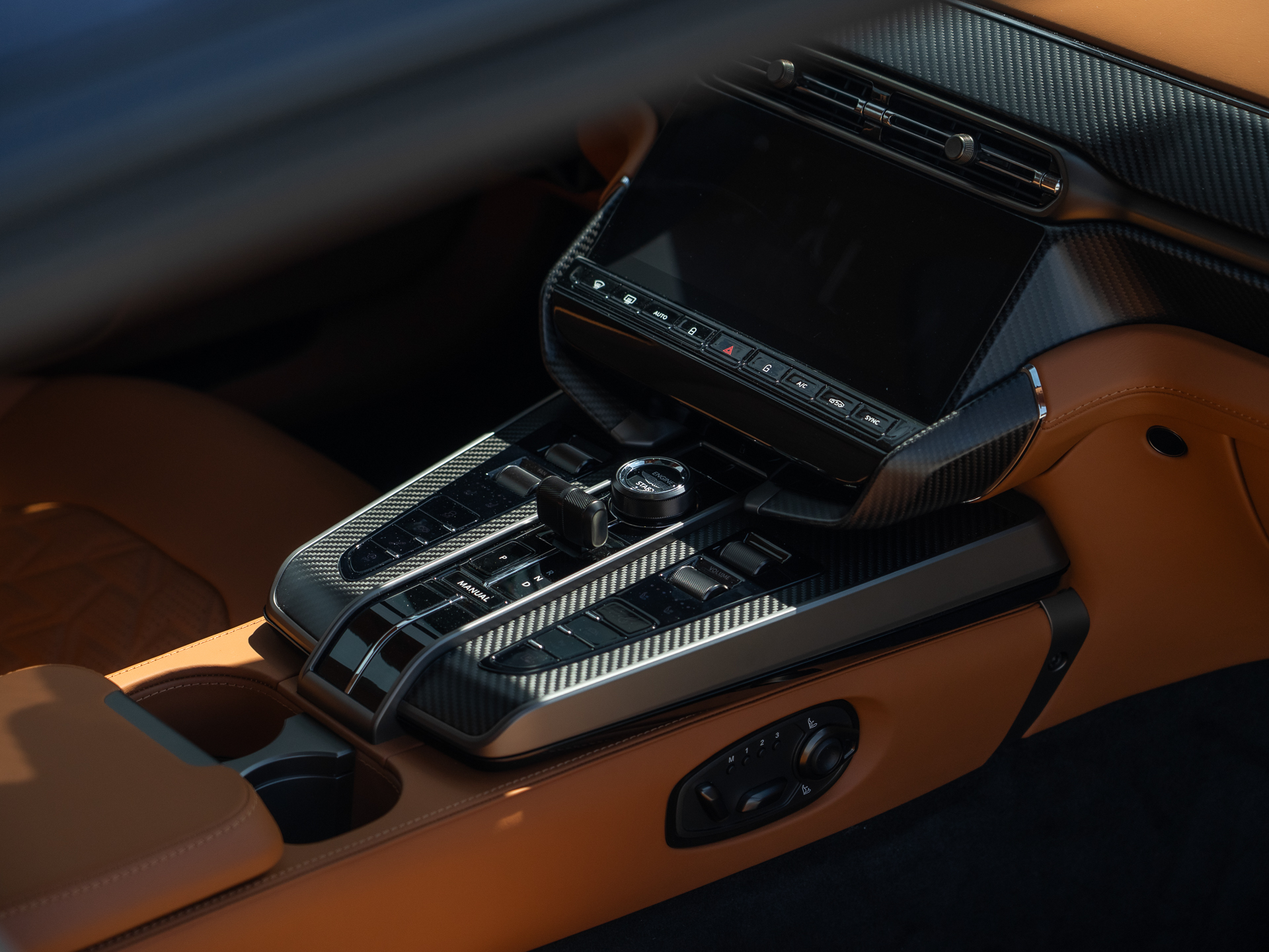 Ready2Drive Vanquish Coupe Ultramarine Black - 55