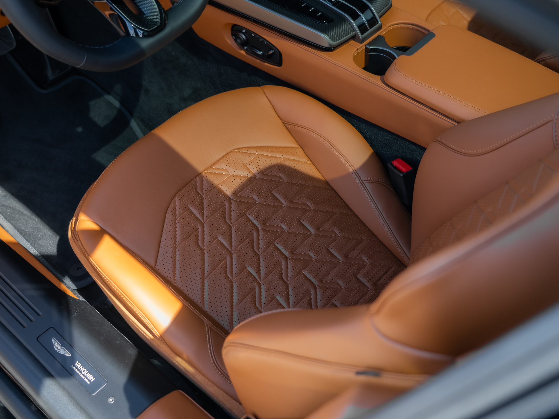 Ready2Drive Vanquish Coupe Ultramarine Black - 26